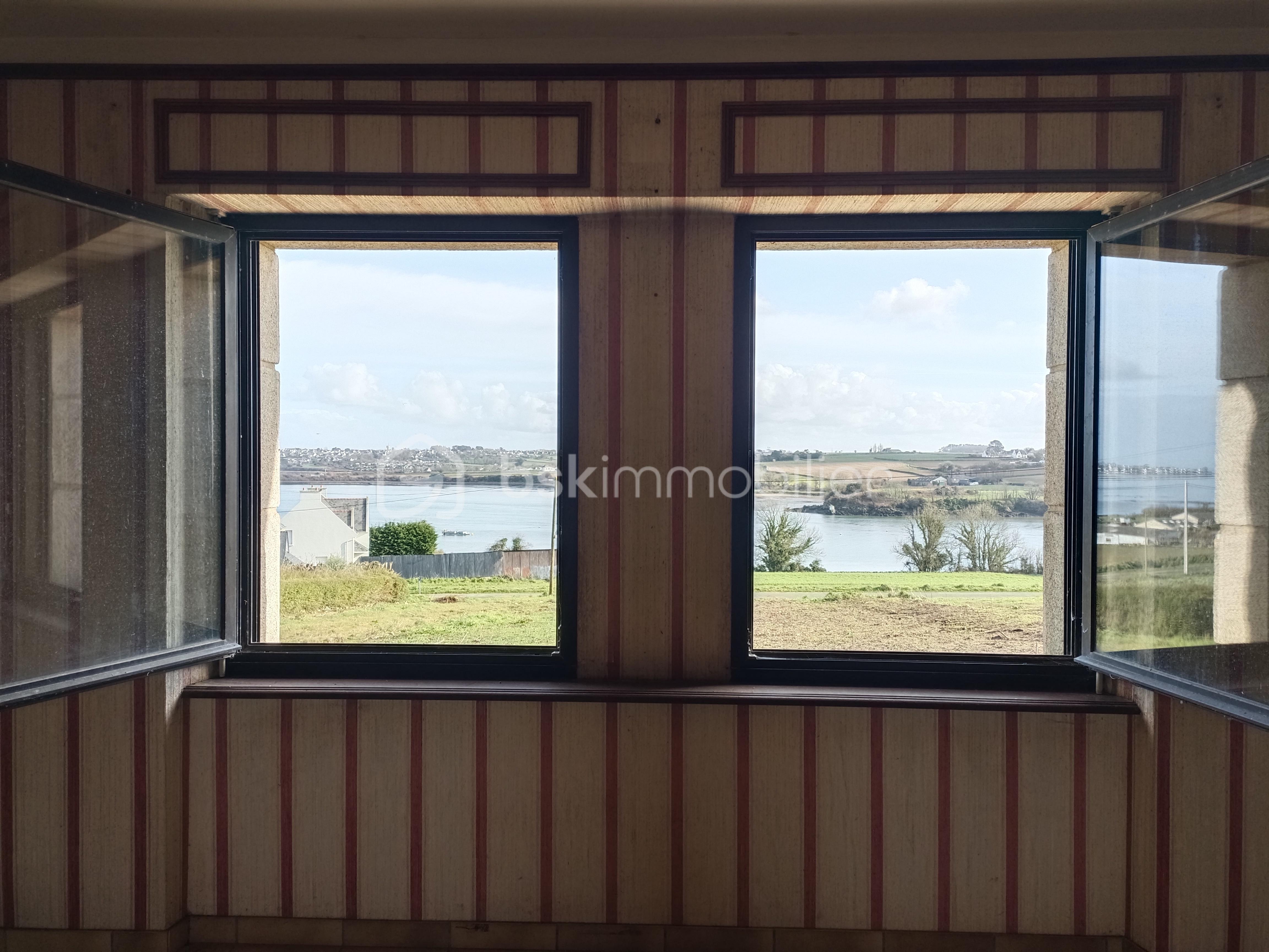 Maison en pierre de 137 m² - 30CoAPJYmjd6aQgu9iH7lylBJjs8WOnBllCLWNWD.jpg