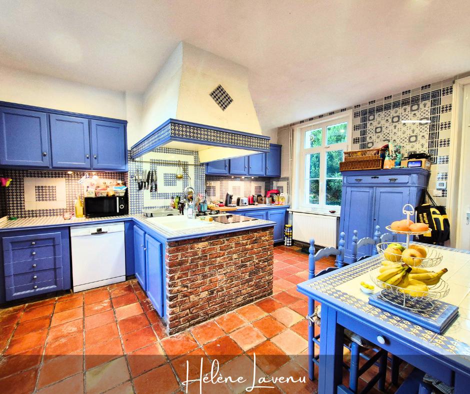 Maison de 271 m² - MxRNRTijITW4ckyIRBtQydWboY1rDd44A6XOVlxR.png