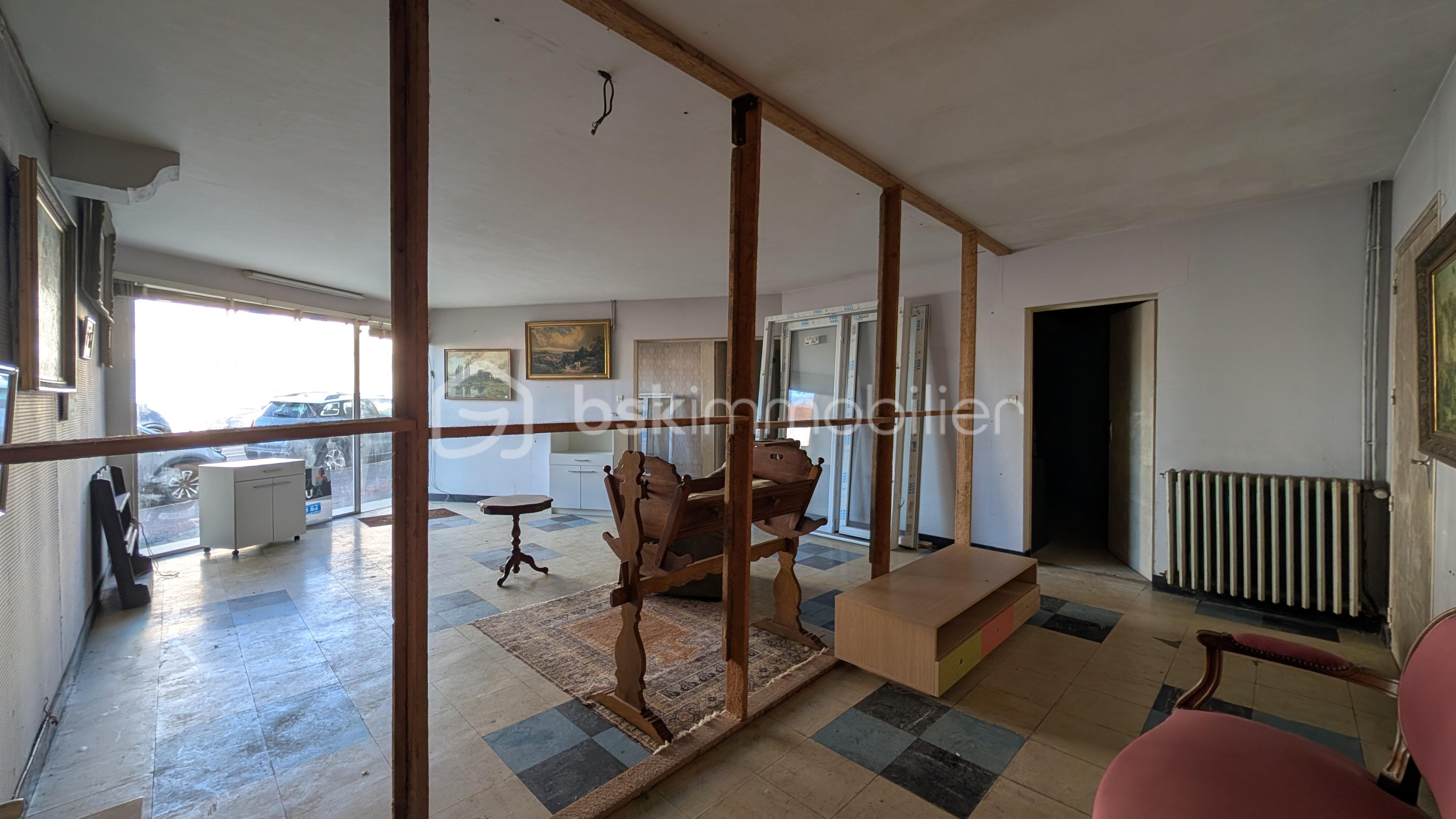 Local d activites de 62 m²