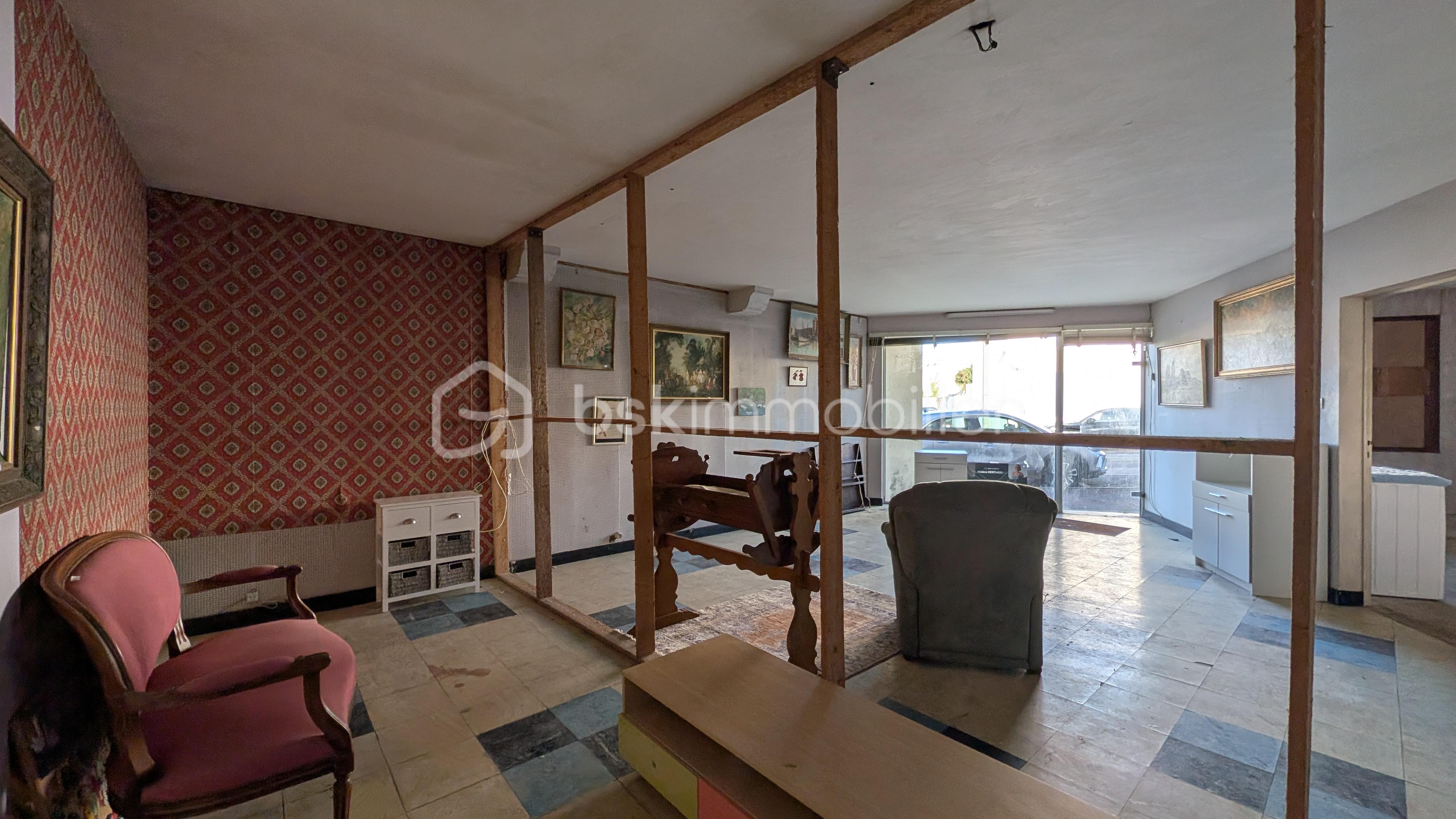 Local d activites de 62 m² - PXL_20251118_105950614.jpg