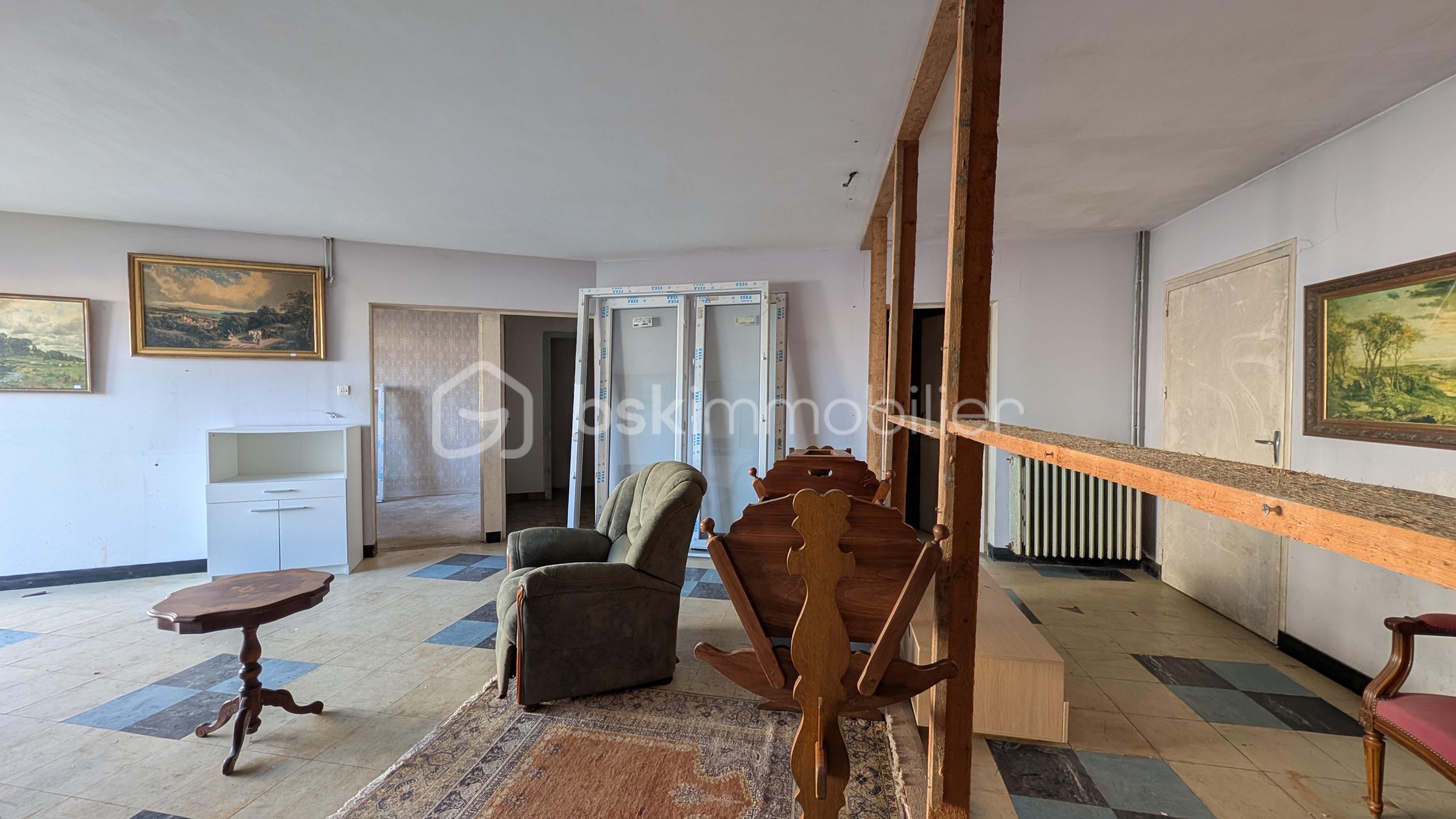 Local d activites de 62 m² - PXL_20251118_105902779.jpg