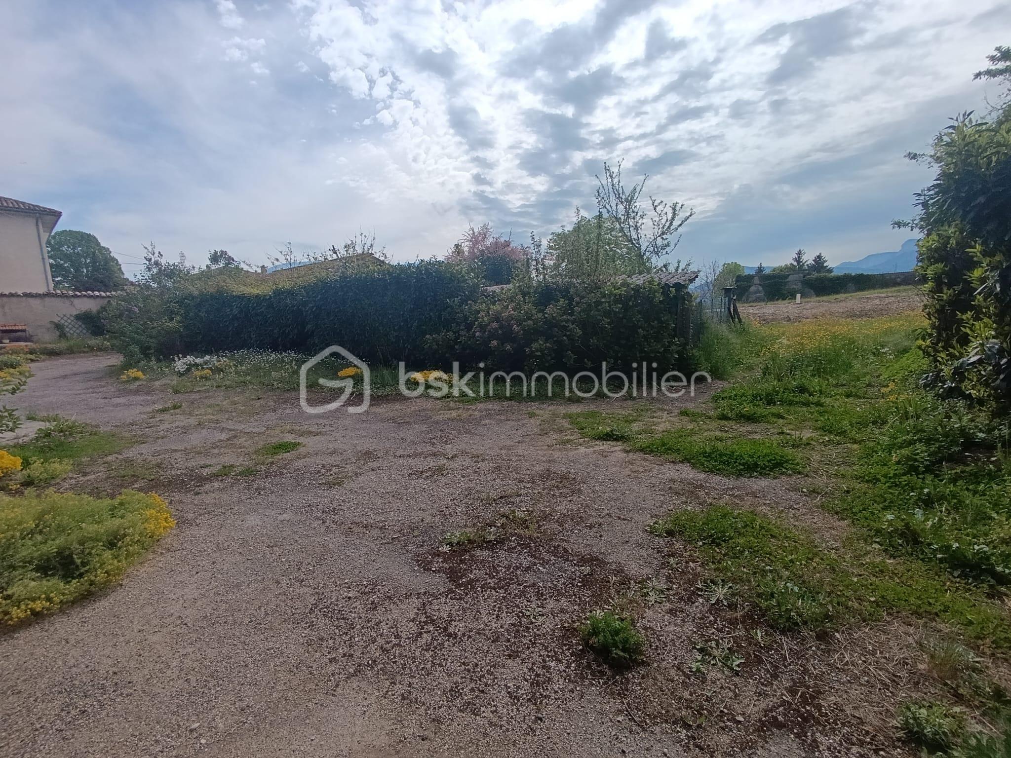 WhatsApp Image 2026-04-22 at 22.16.03 (1).jpeg