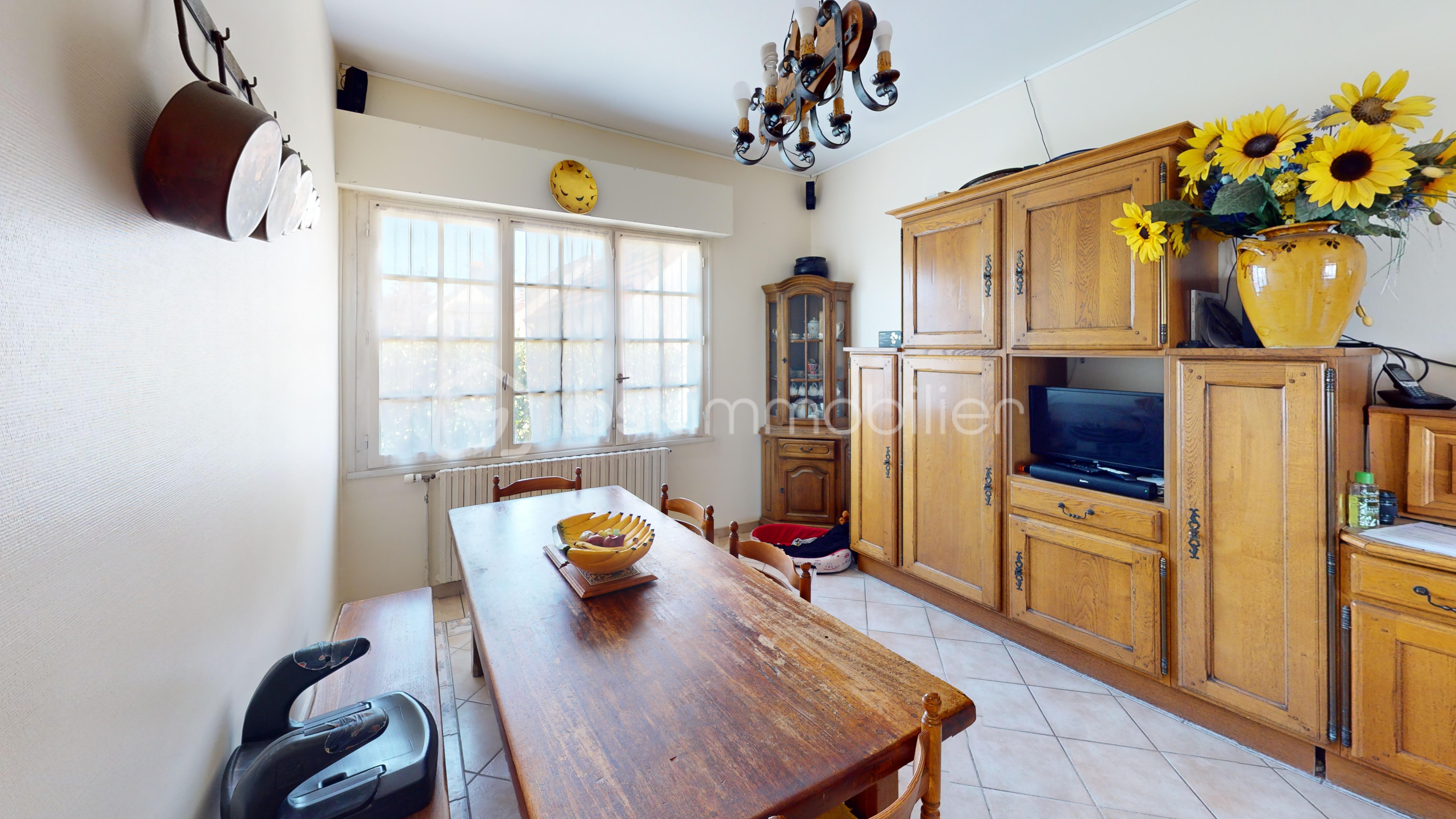 Dining-Room 2.jpg