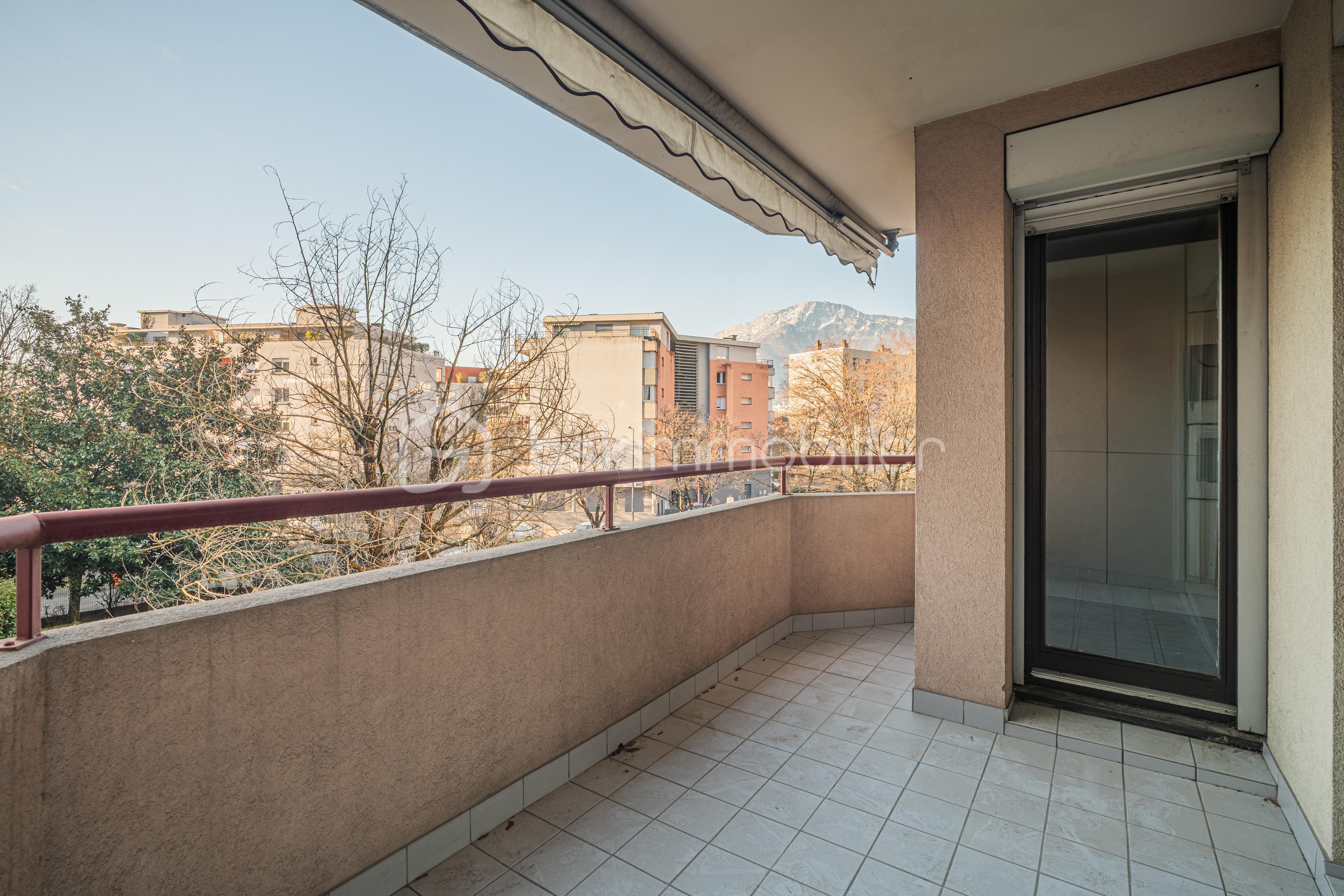 Appartement de 103 m² - DSC00201-HDR-Modifier.jpg