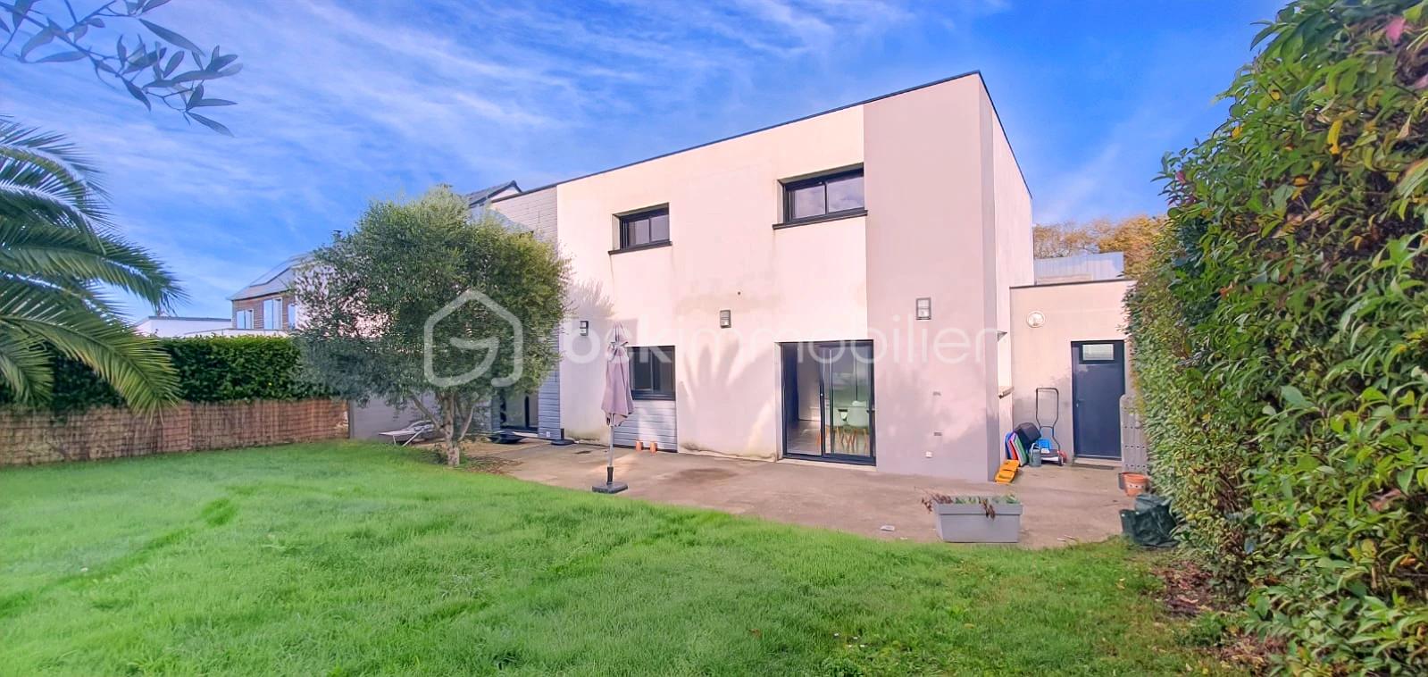 Maison de 157 m² - exterieur.jpg