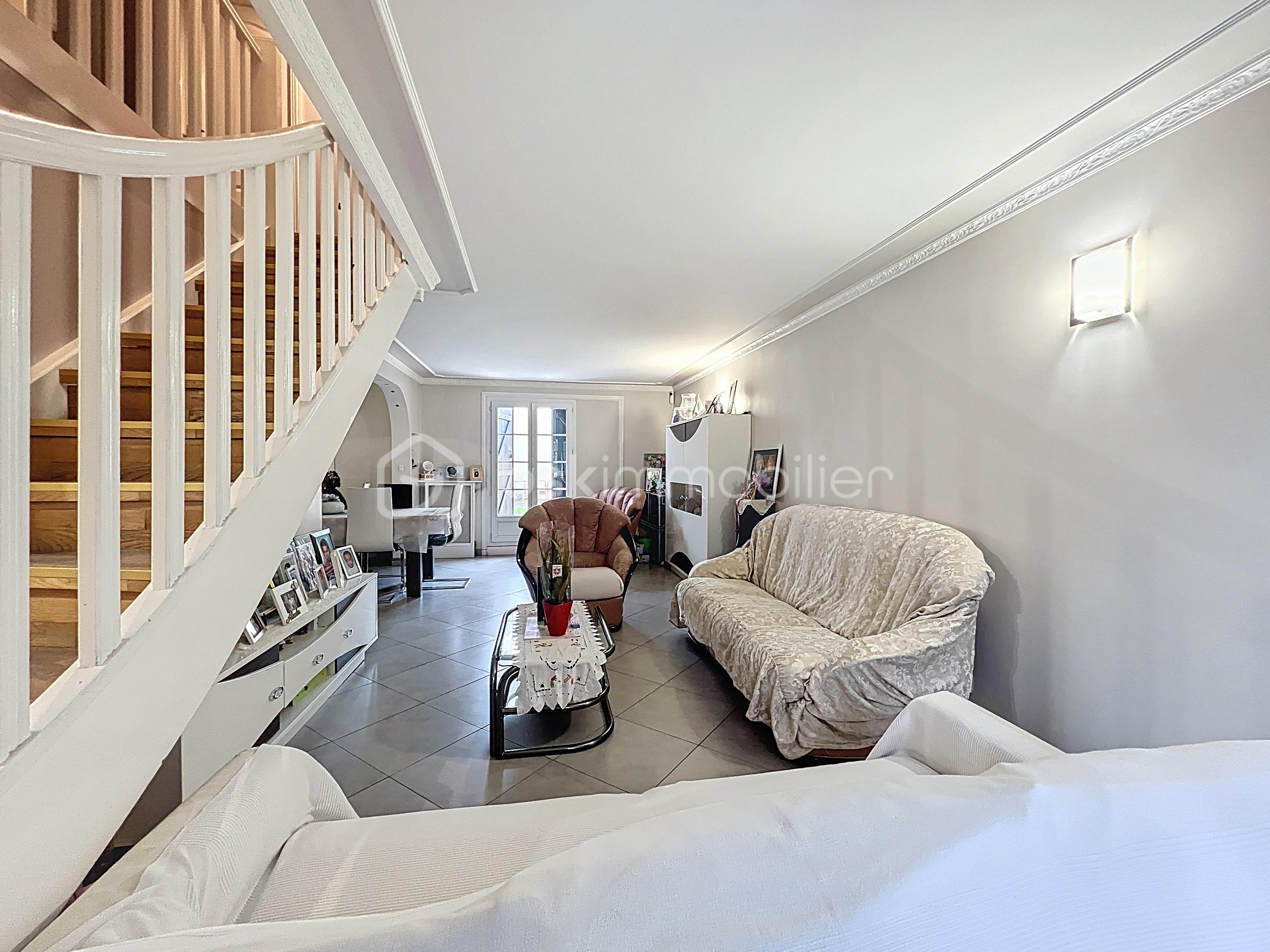 Maison de 104,92 m² - cesson_00012.jpg