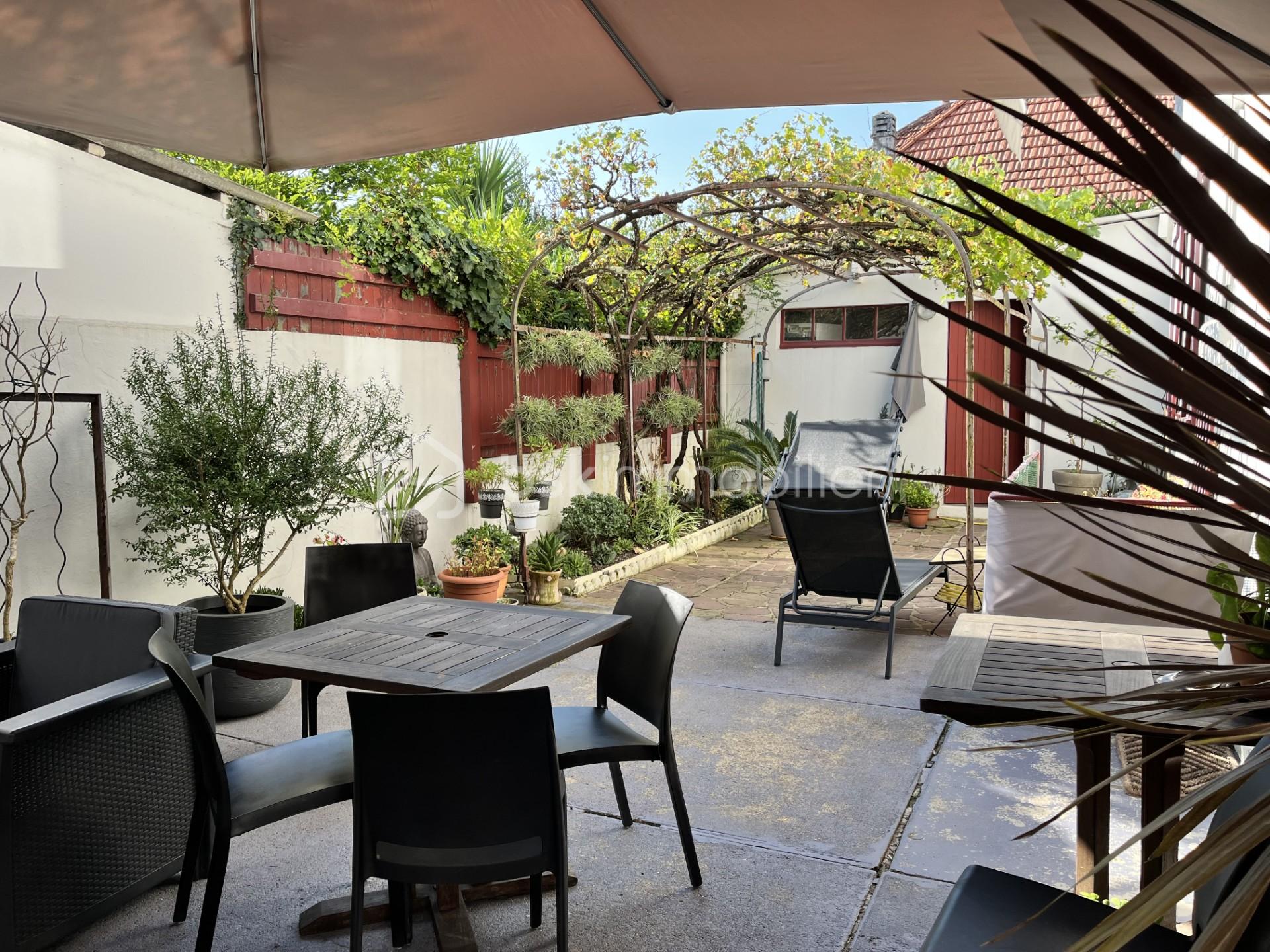 Maison de 174 m² - thumbnail_IMG_7414.jpg