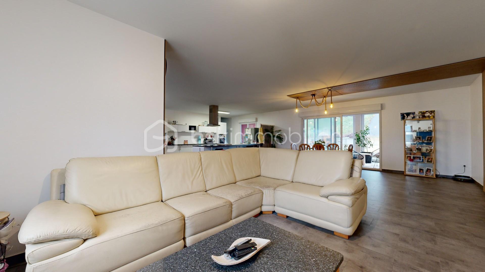 Maison traditionnelle de 213 m² - thumbnail_IMG_3508.jpg