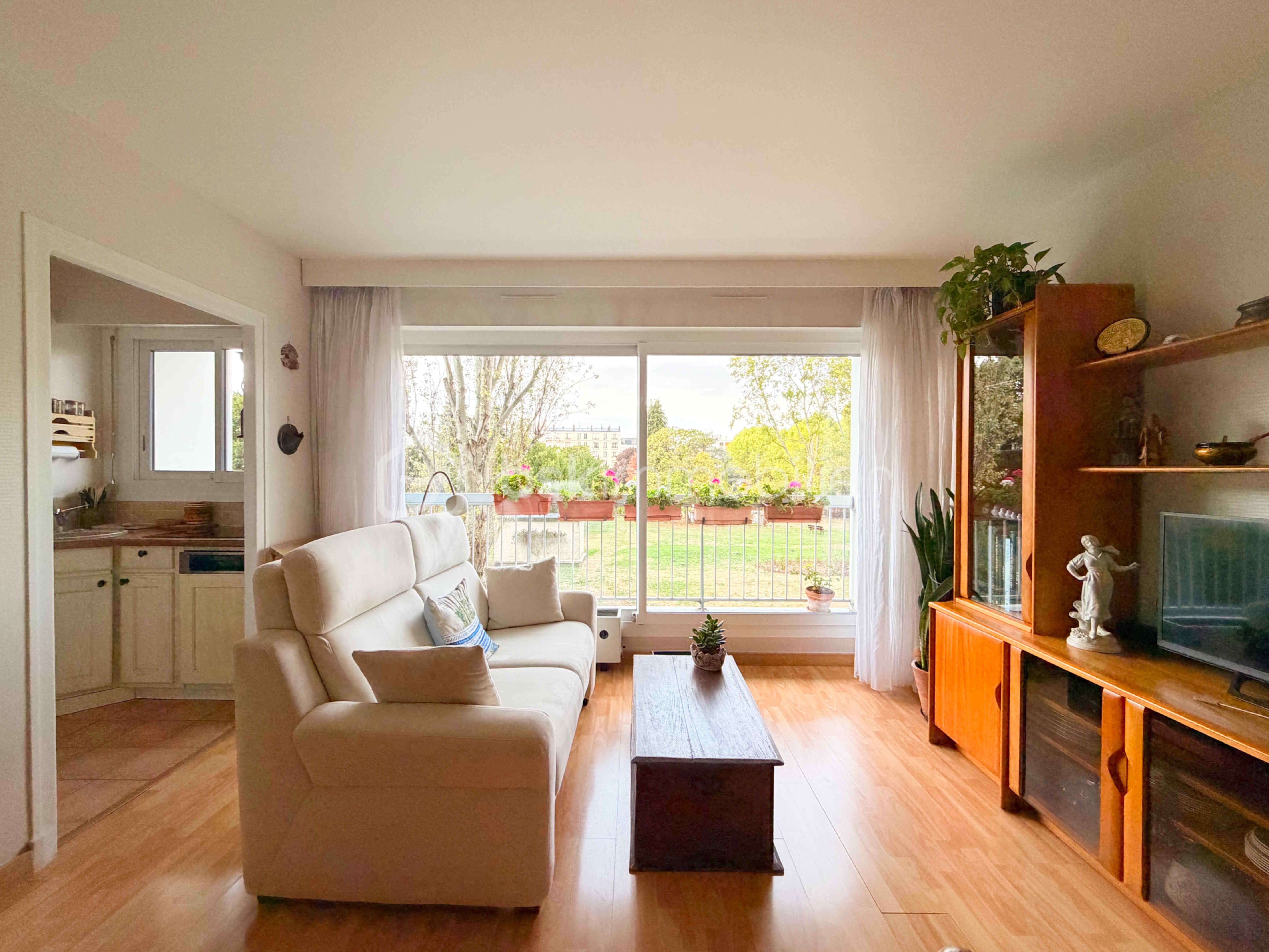 Appartement 2 pièces 45 m² · à Courbevoie · 44,6 m² · 319 000 €