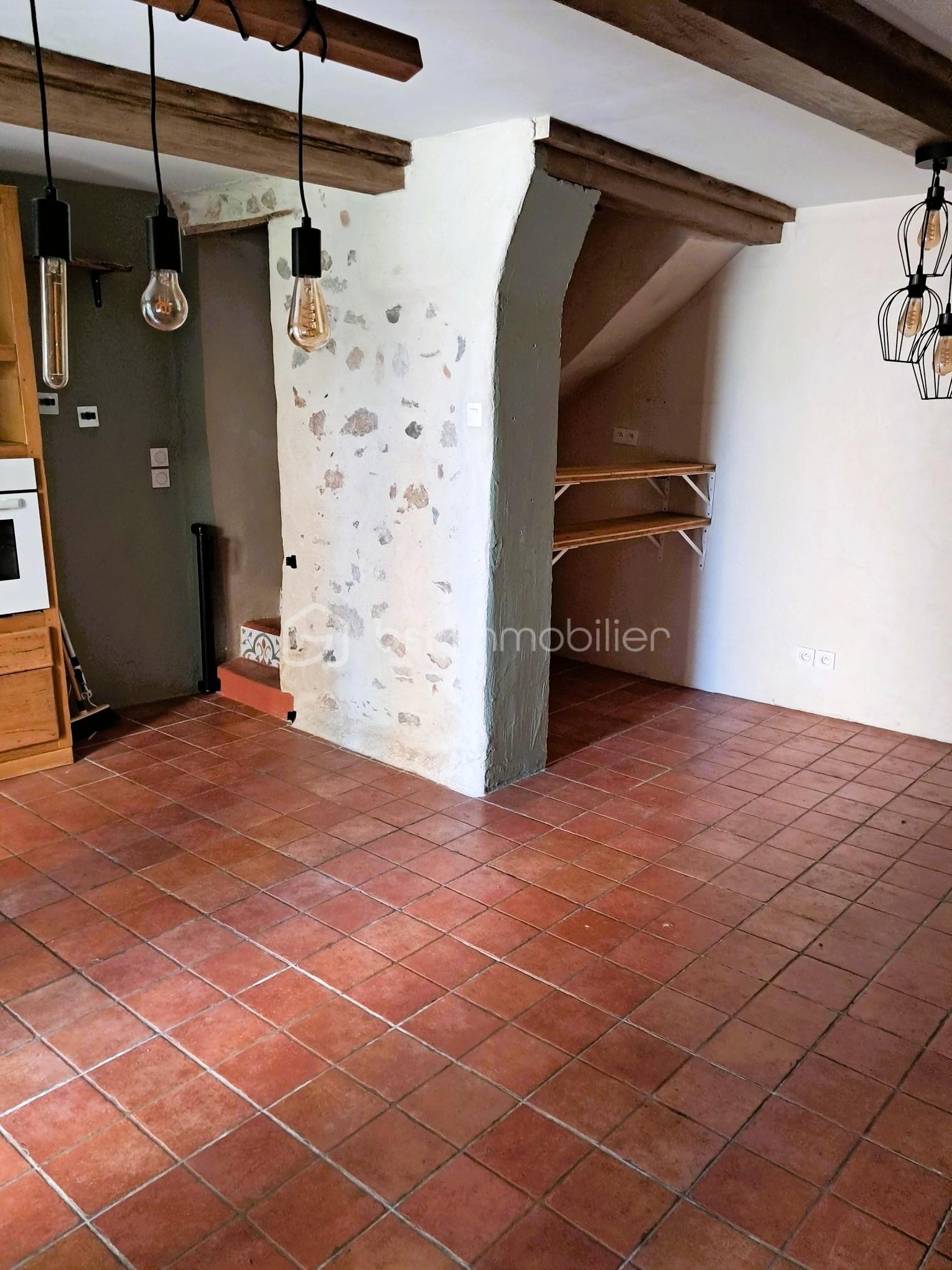 Maison ancienne de 87 m² - 7 - cuisine.jpg