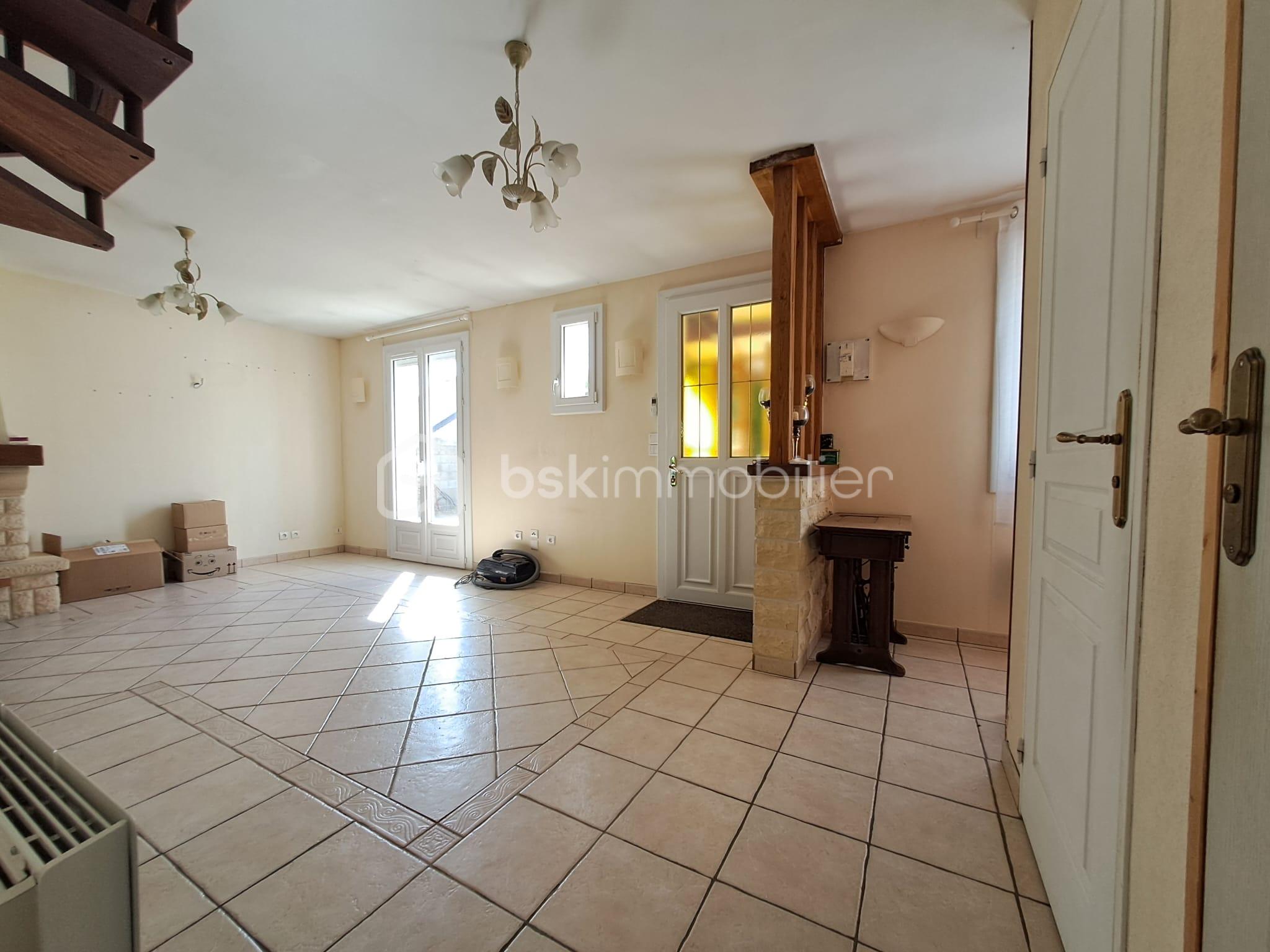 Maison de ville de 122 m² - IMG-20250908-WA0050.jpg