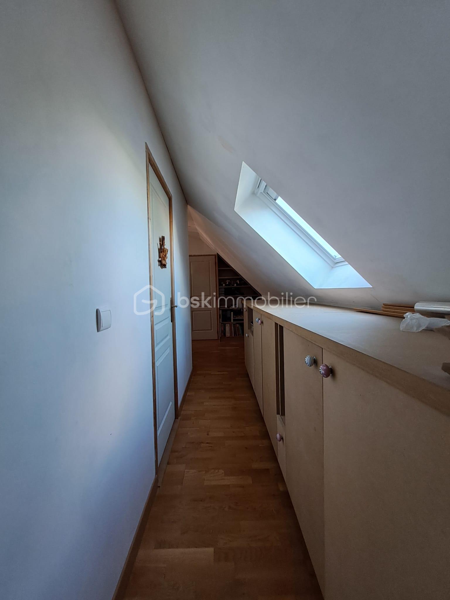 Maison de ville de 122 m² - IMG-20250908-WA0019.jpg