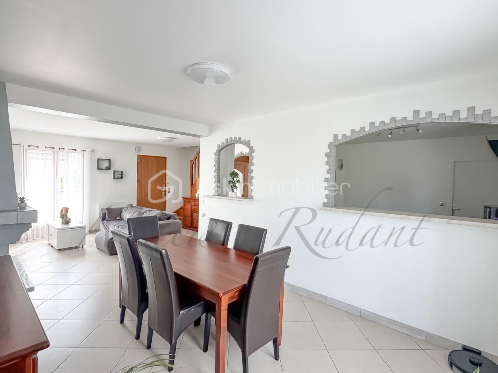 Maison de 110 m² - 660e880d-1d95-4593-b34e-fd338f2b47cc.jpeg
