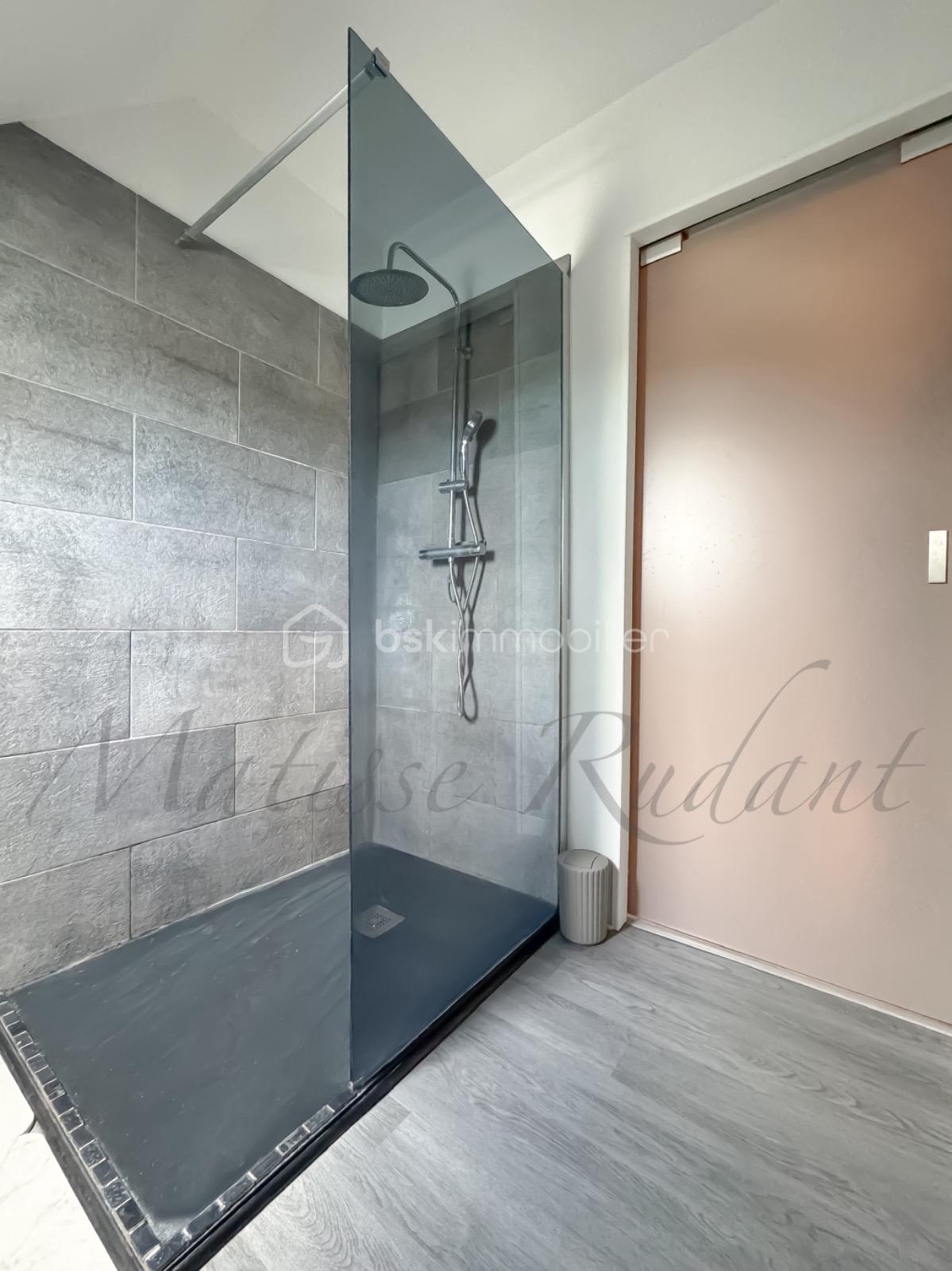 Maison de 110 m² - a8f6b0ff-1615-474a-b6de-7abdadc4cff2.jpeg