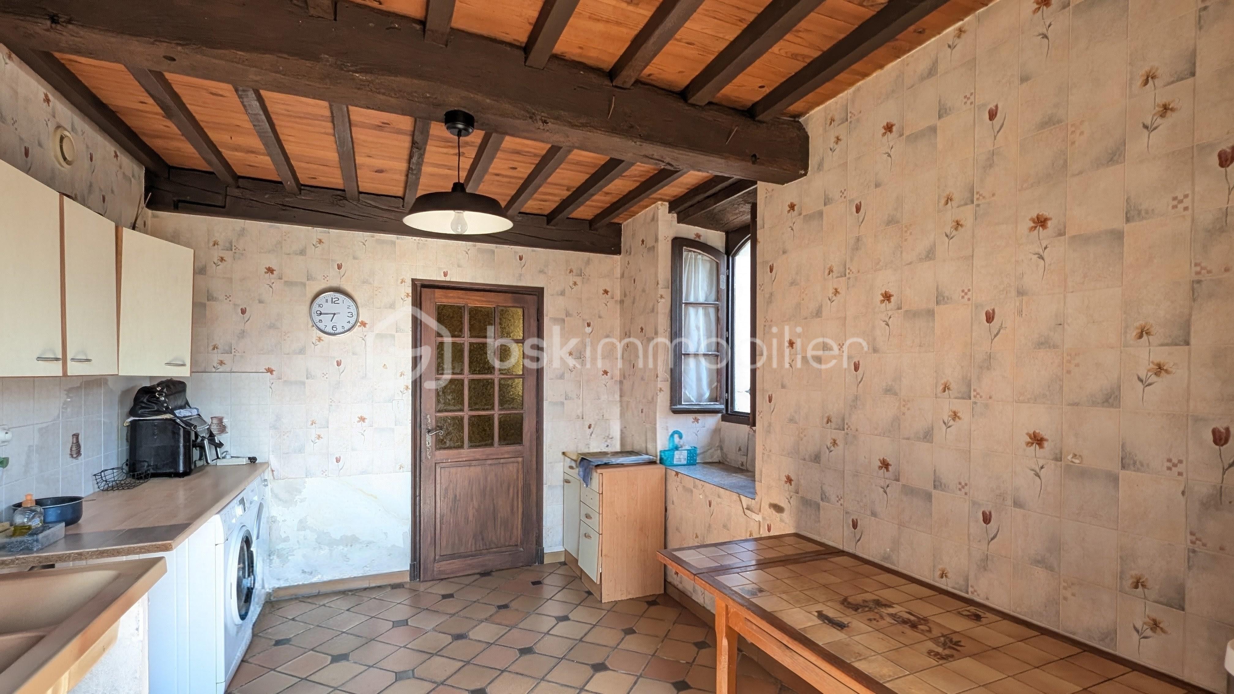 Cuisine à renover achat grange morlaas maison a renover morlaas achat maison atypique achat ensemble immobilier morlaas grange sedzere.jpg