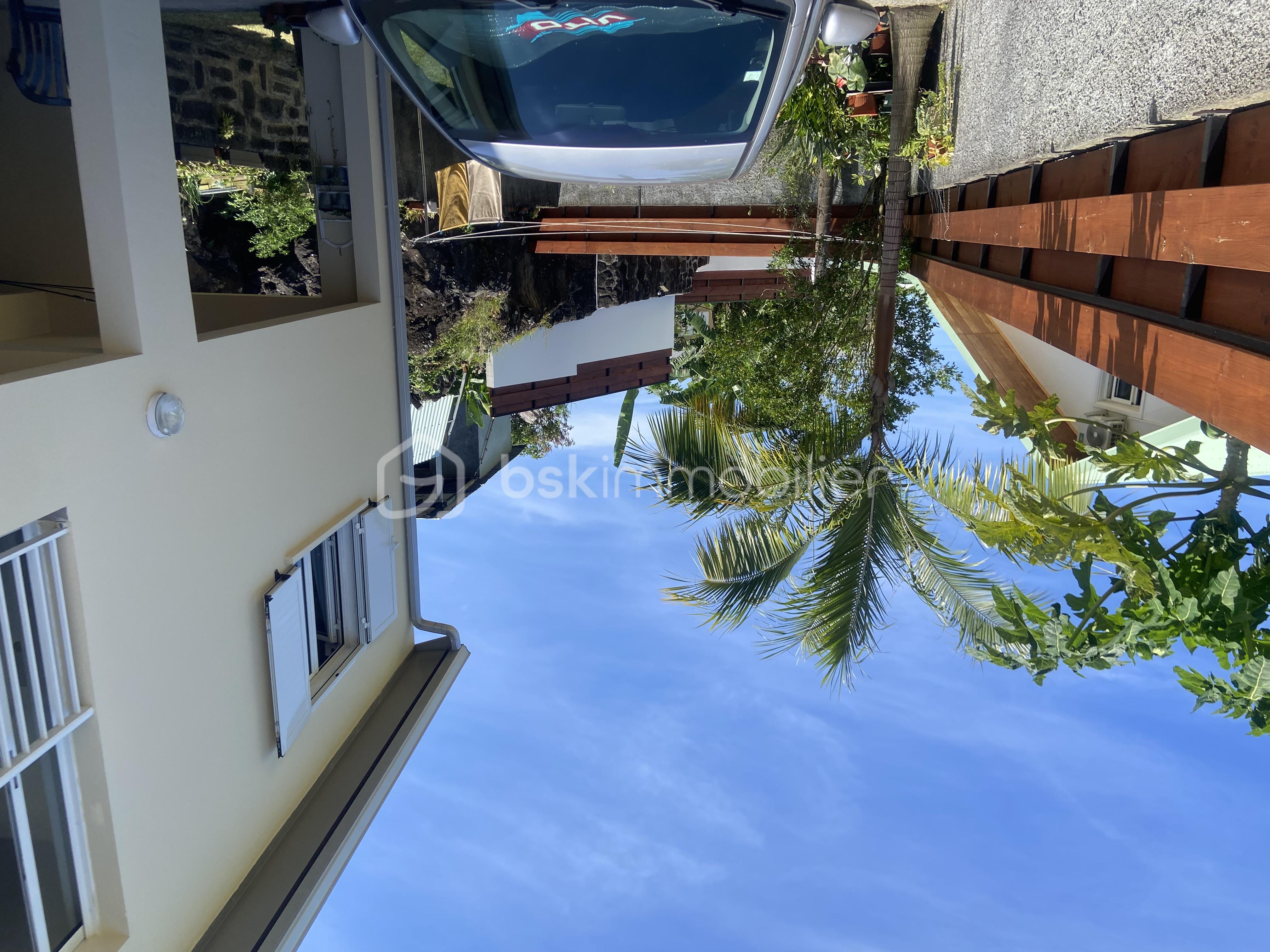 Maison jumelee de 300 m²