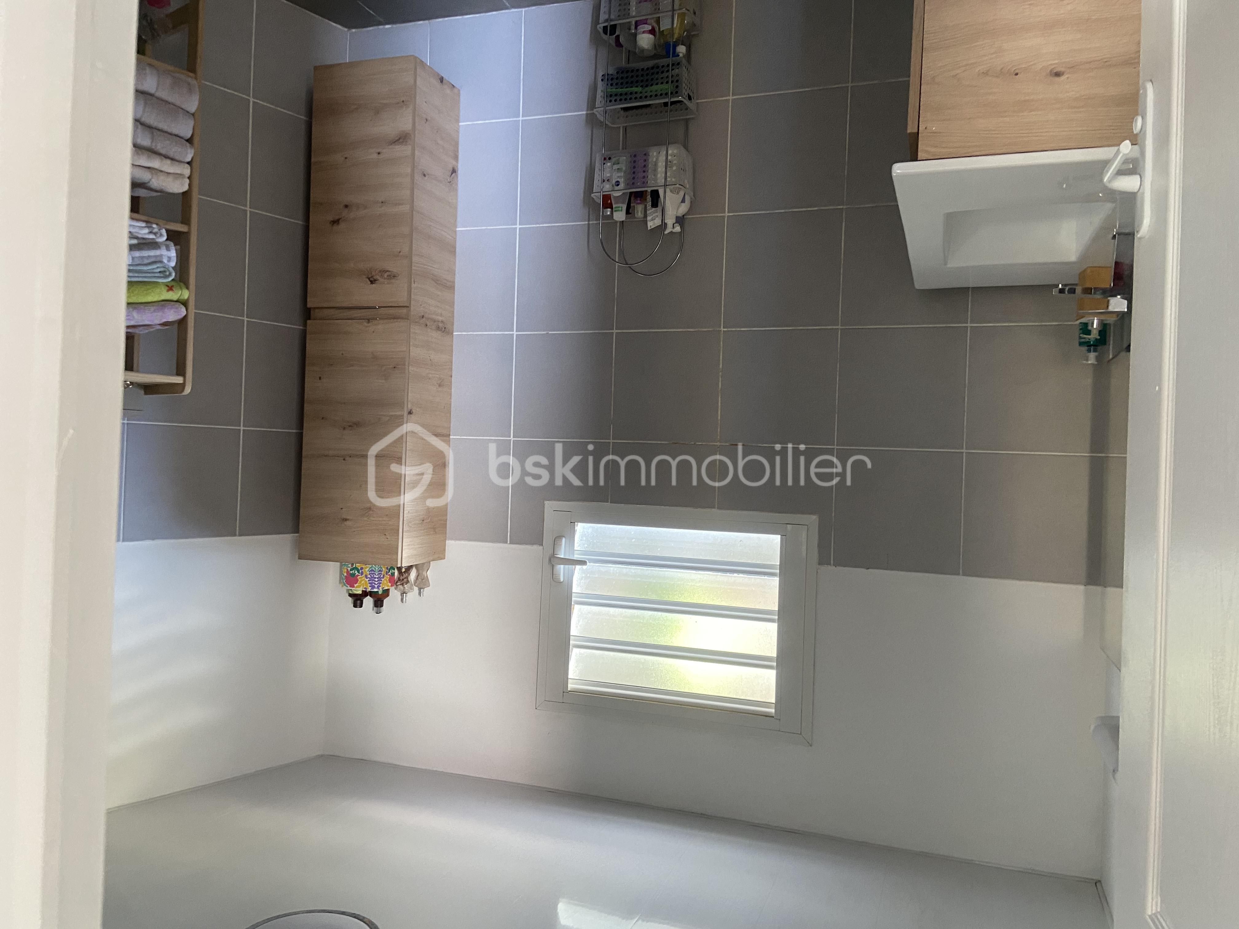 Maison jumelee de 300 m² - tempImage1Rl2iE.png