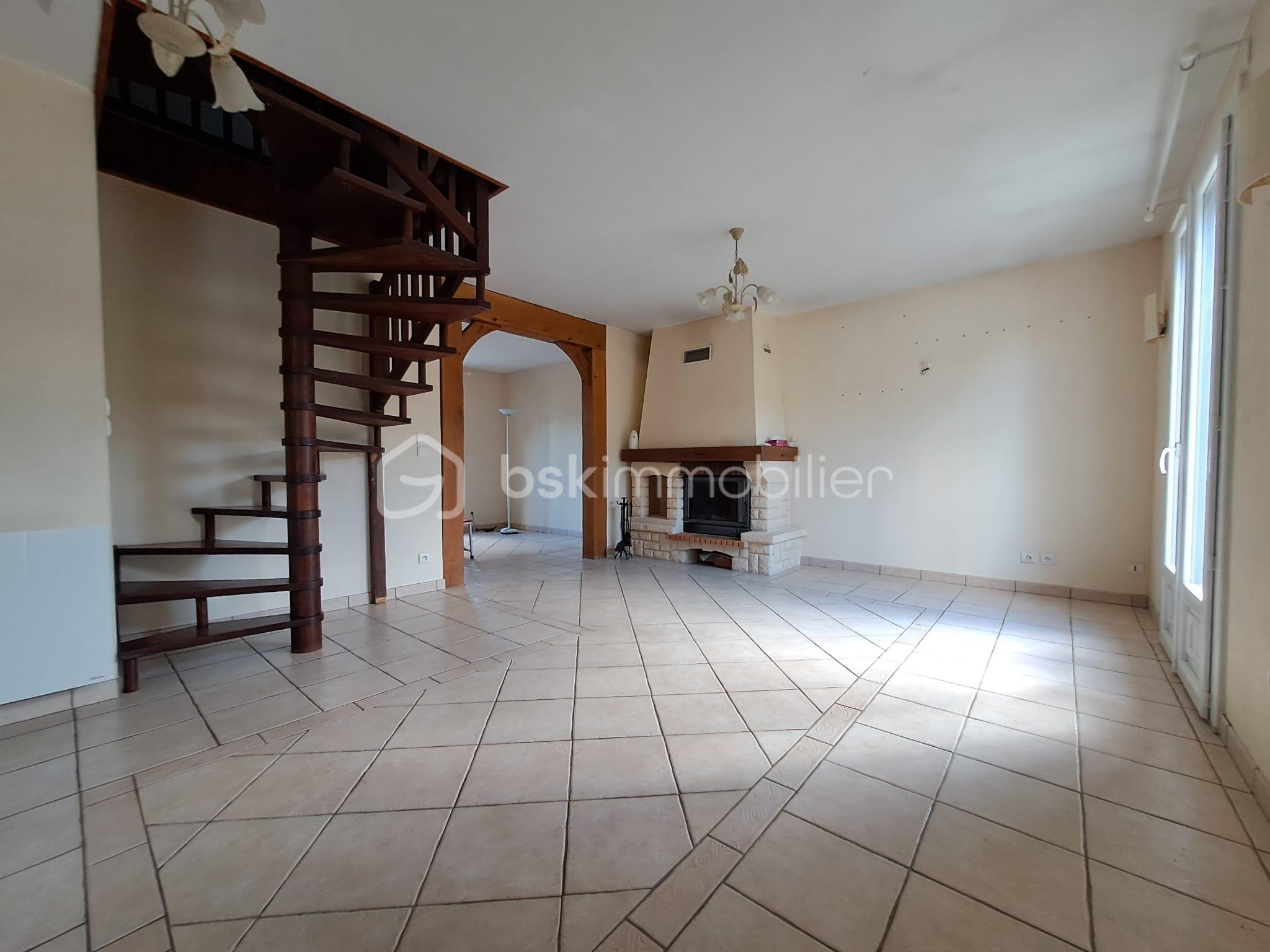 Maison de ville de 122 m² - IMG-20250908-WA0069.jpg