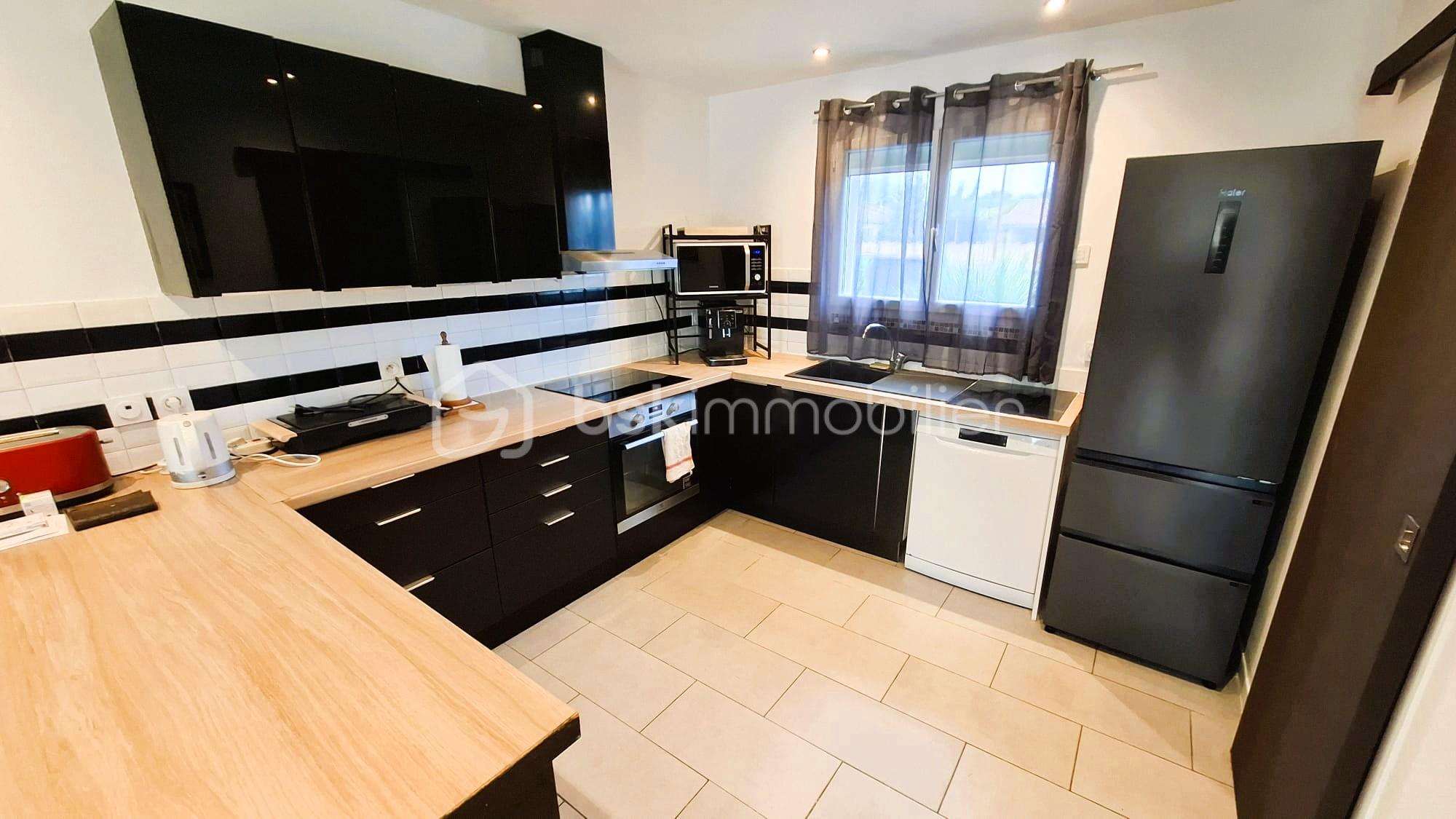 Maison traditionnelle de 88 m² - WhatsApp Image 2025-09-26 à 13.23.36_f72d7fe6.jpg