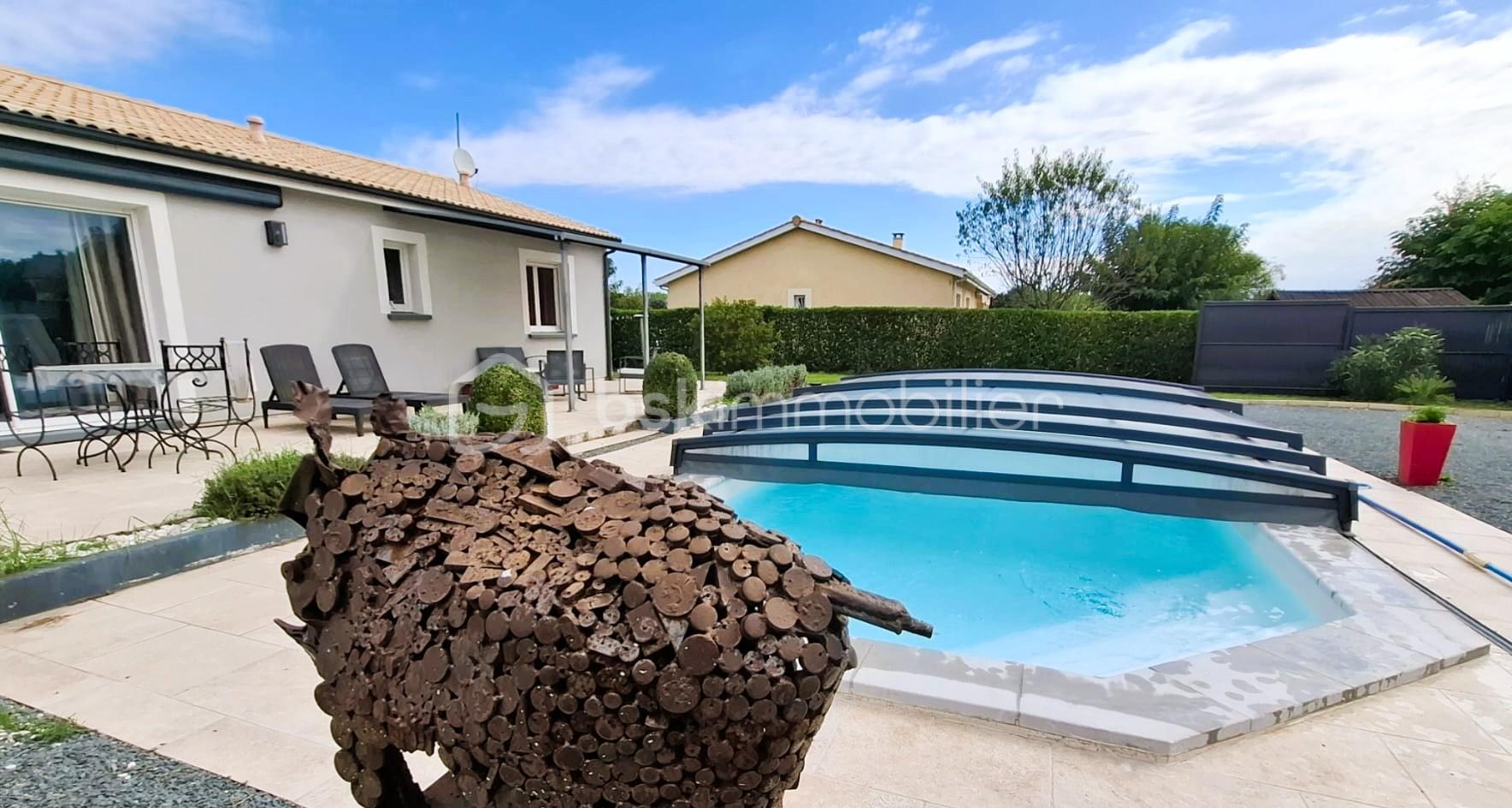 Maison traditionnelle de 88 m² - WhatsApp Image 2025-09-26 à 13.23.43_151f9f5d.jpg