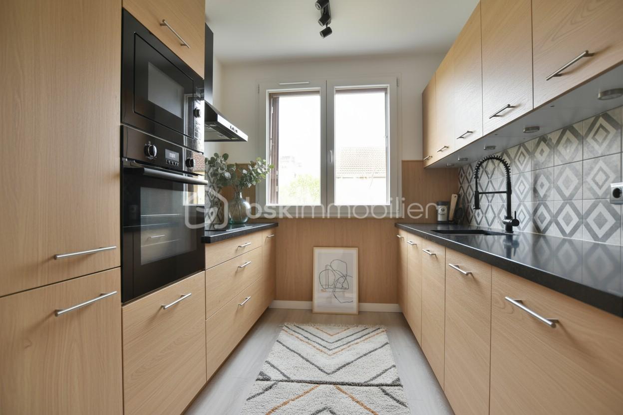 Appartement de 50 m² - cuisine relooking .jpg
