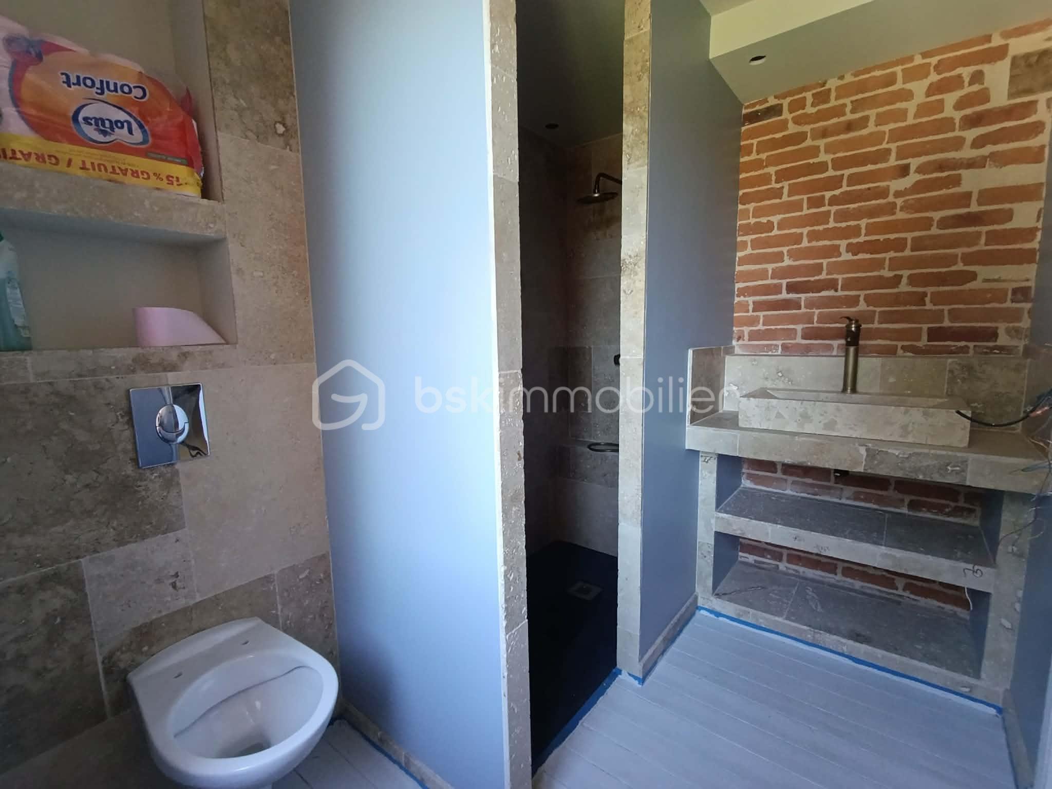 bc13302a-7bcc-48d5-b99d-e22494d70c2b.jpg