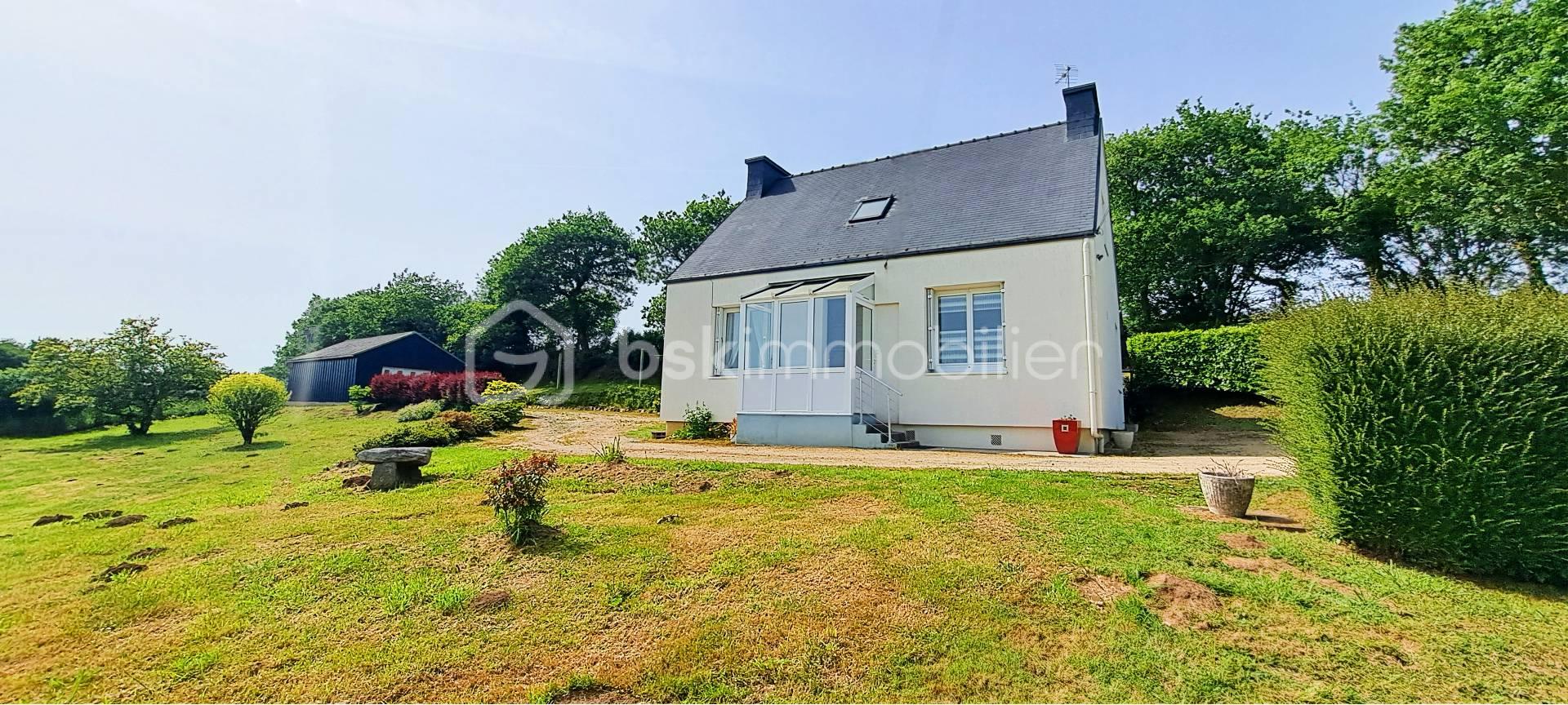 ensemble maison et garage.jpg