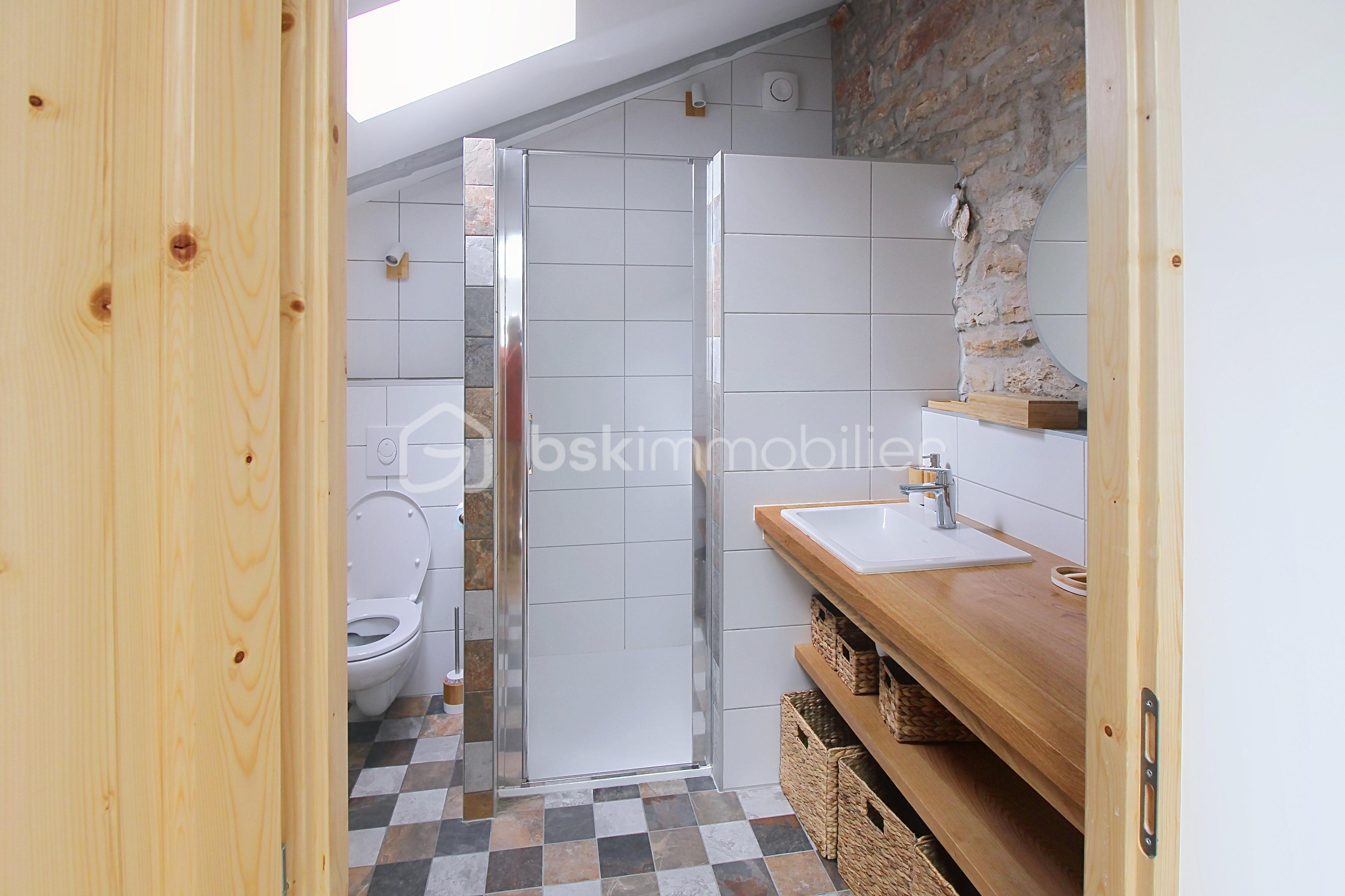 Maison de 120 m² - demo-tour-10-main-street_00017.jpeg