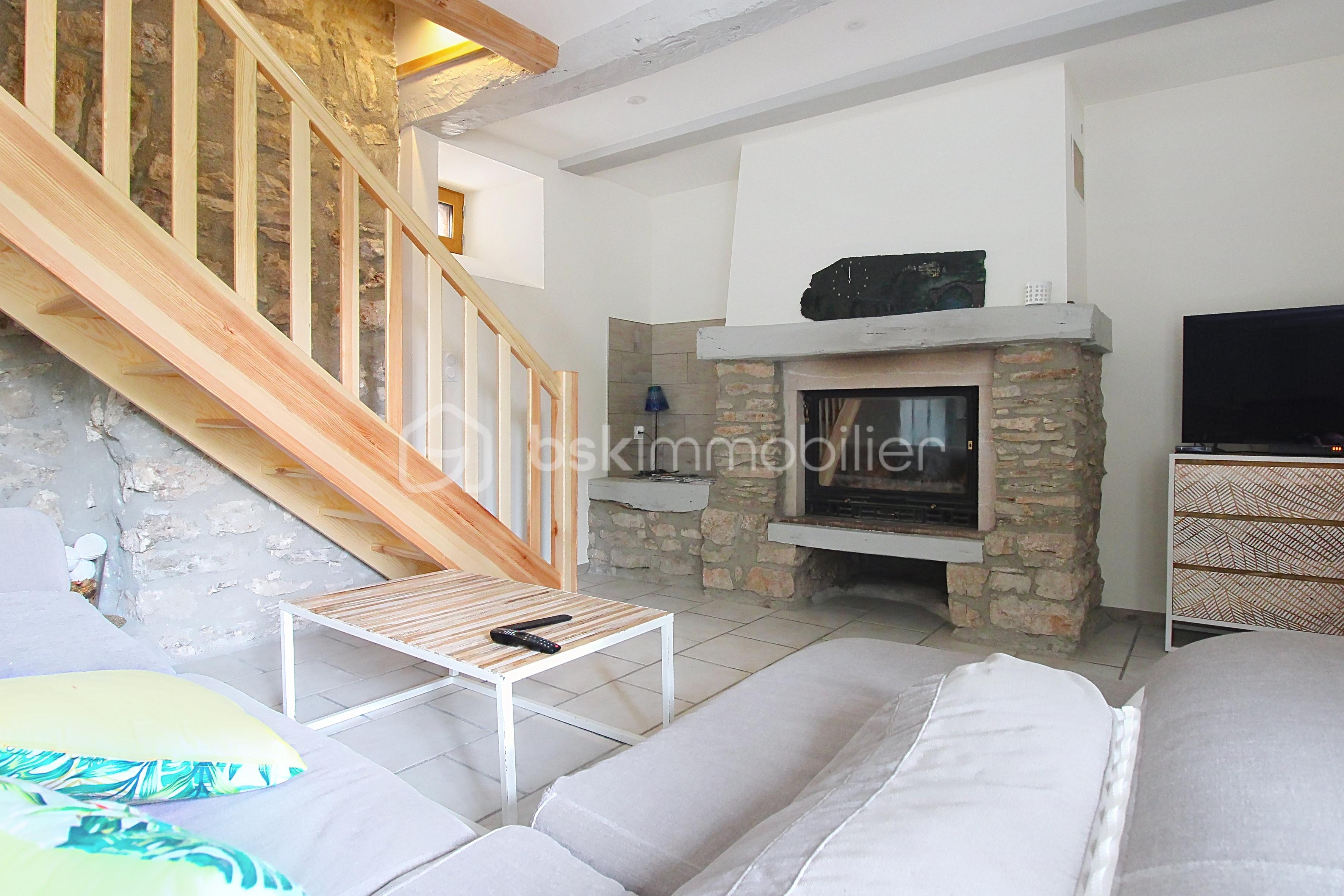 Maison de 120 m² - demo-tour-10-main-street_00009.jpeg