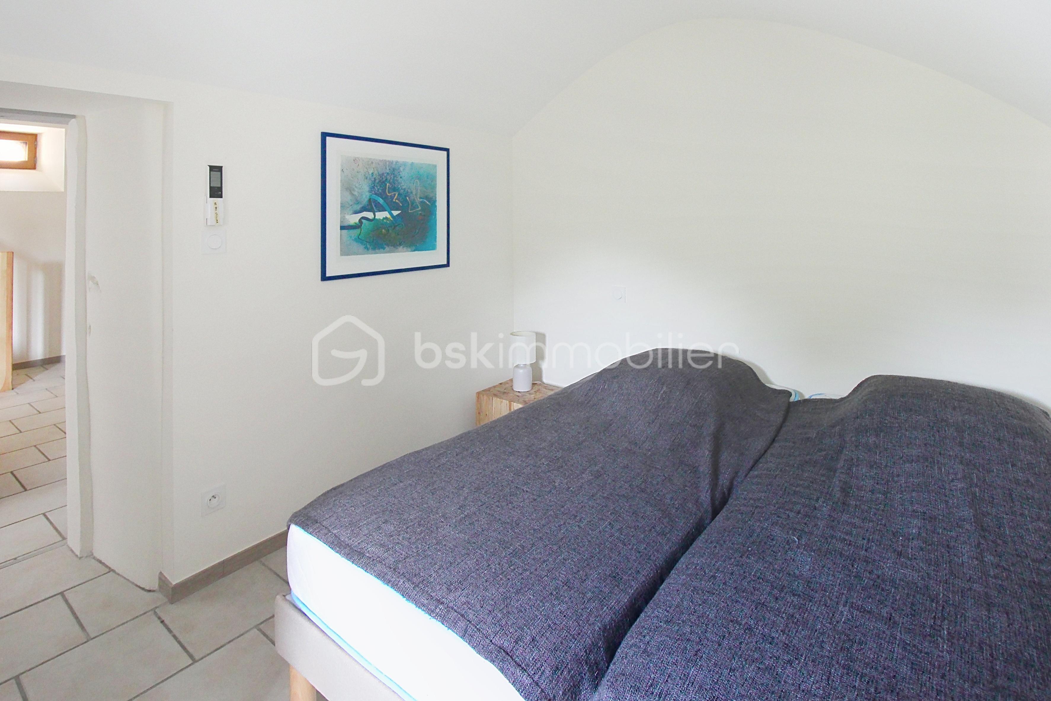 Maison de 120 m² - demo-tour-10-main-street_00016.jpeg