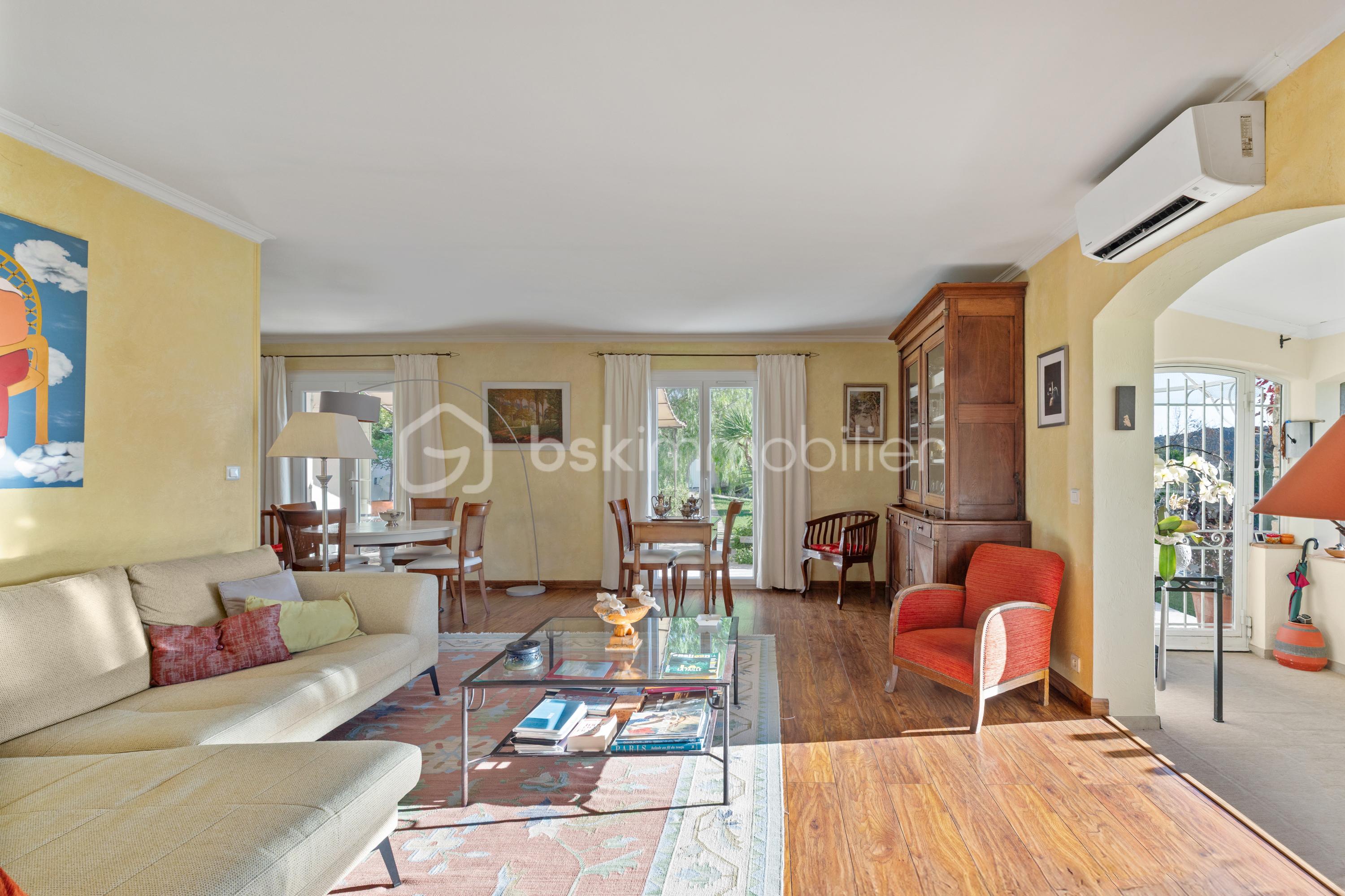 Maison de 180 m² - SALON.jpg