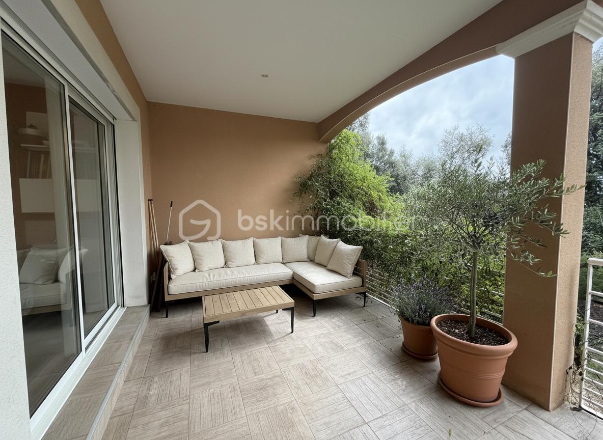 Maison traditionnelle de 94 m² - generated_2026-01-21T10_43_02.359.jpg