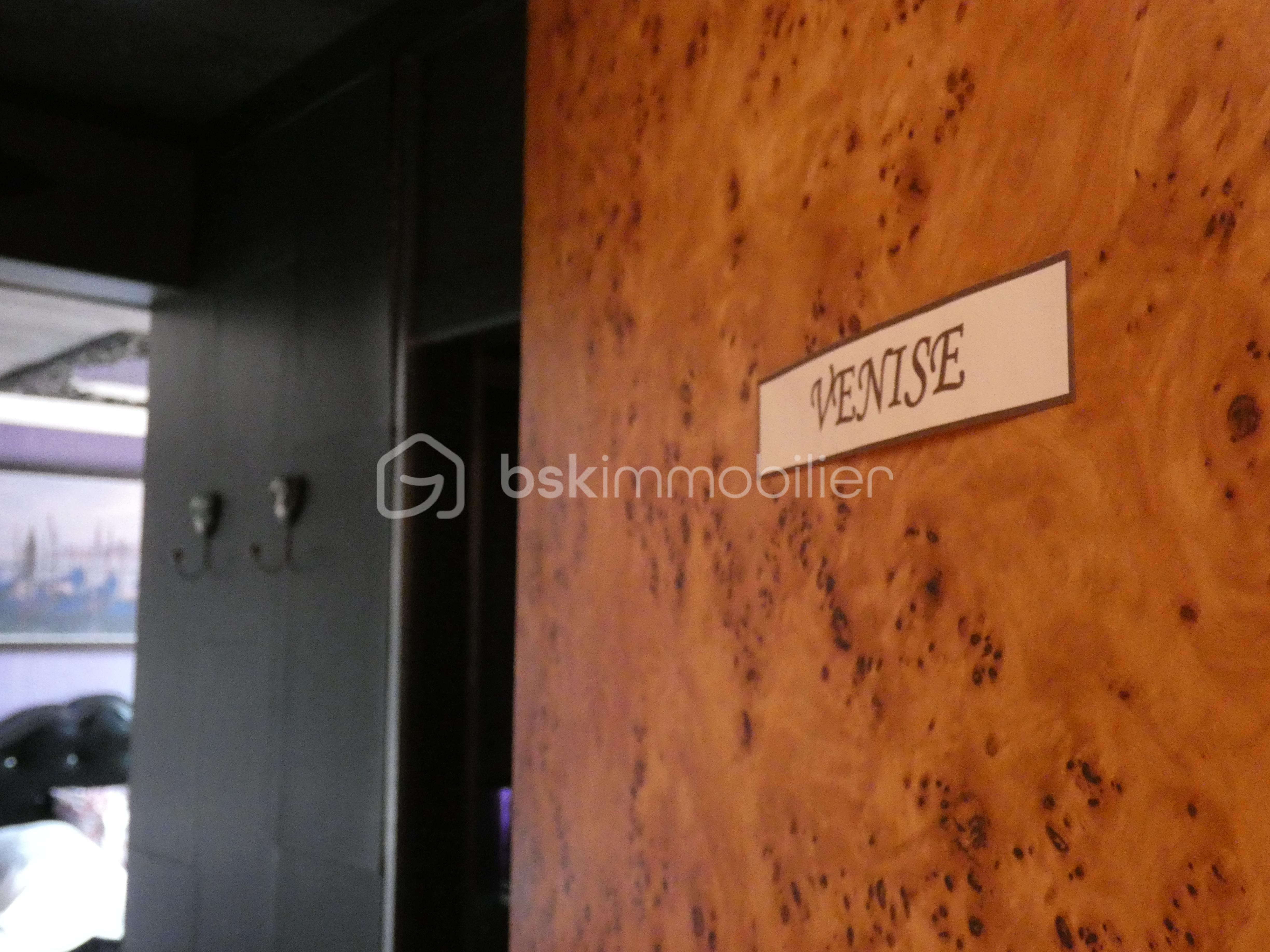 Fonds de commerce - P1020565.JPG