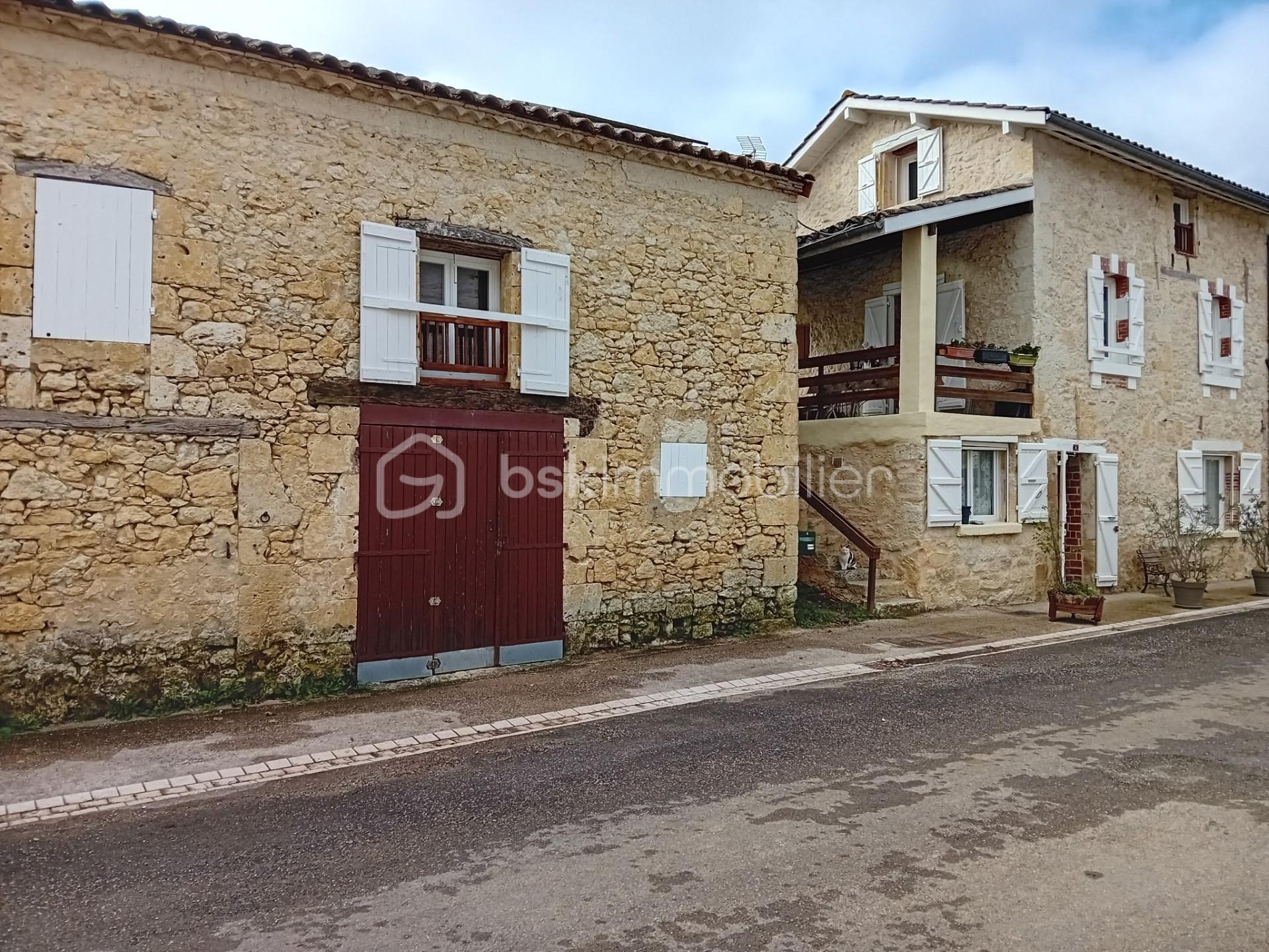 Maison de village de 135 m² - Maison façade.jpg
