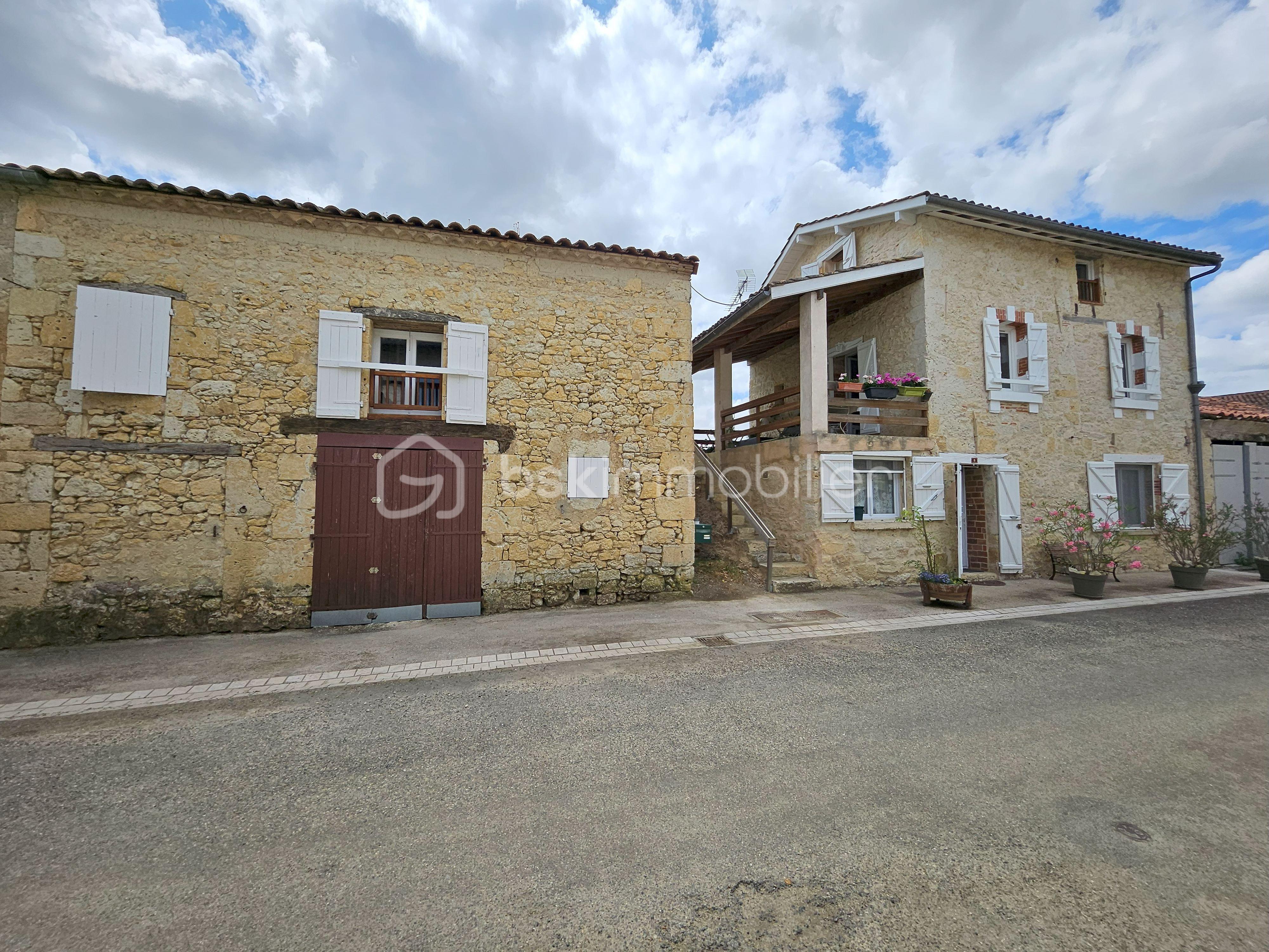 Maison de village de 135 m² - photo principal.jpg