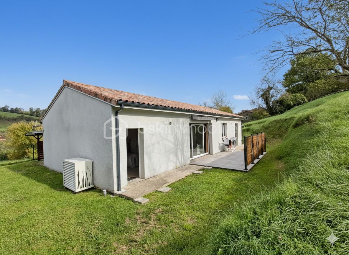 Maison contemporaine de 80 m² - thumbnail_1760422241209.jpg