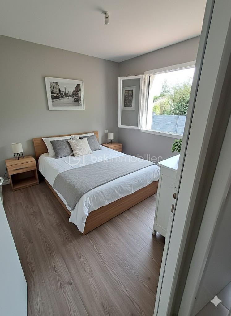 Maison contemporaine de 80 m² - thumbnail_image (1).jpg