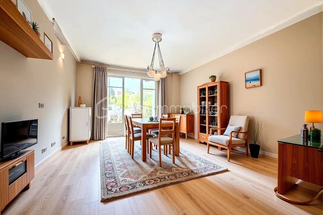 Maison de 175 m² - hoqi-5a6df10d562d4427b755cd427fd8d479.JPG