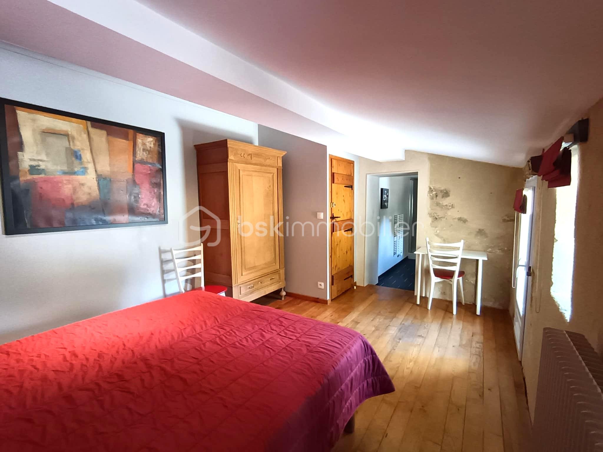 Maison longere de 294 m² - CHAMBRE 4 ETAGE.jpeg