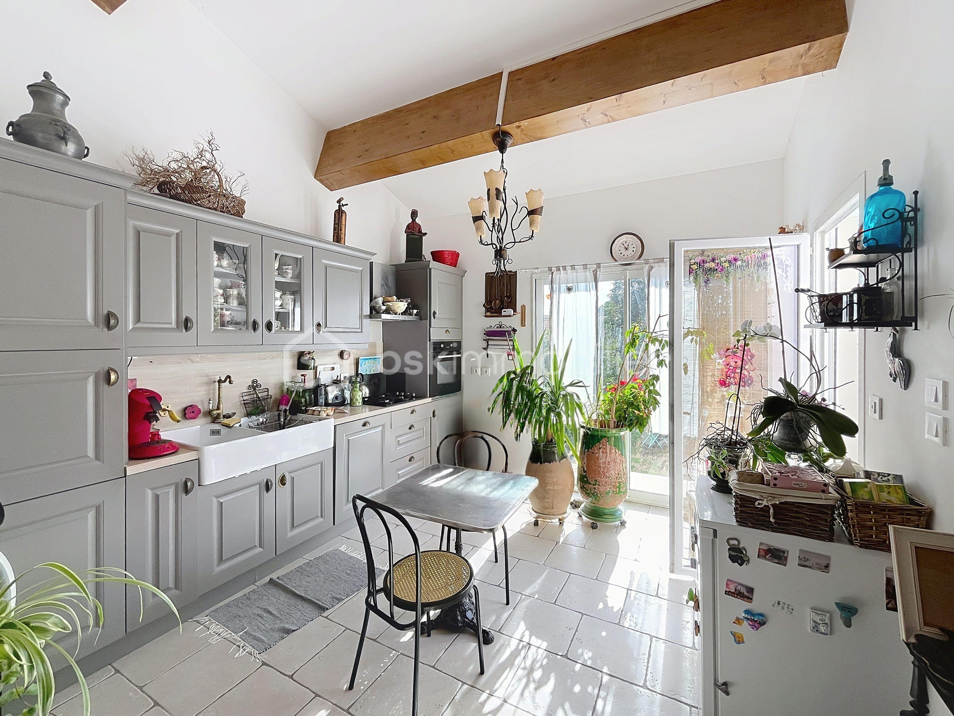 Maison de 132 m² - Cuisine 2.jpg