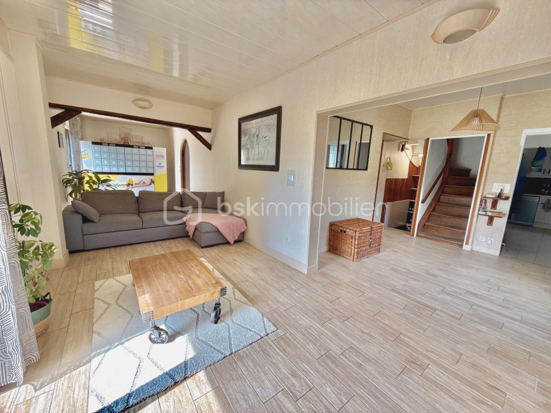 Maison de 159,12 m² - 00f37253-781d-46ff-8ae8-870ebf915fbb.jpg