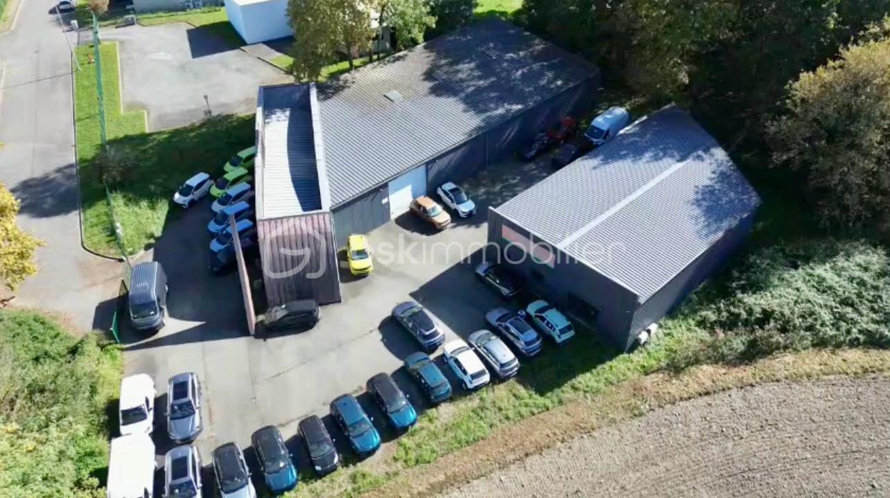 Local d activites de 771 m² - WhatsApp Image 2025-11-10 à 21.08.37_baa67069.jpg