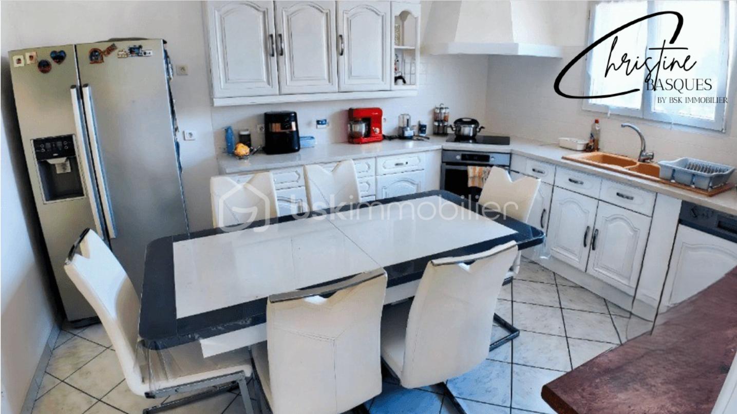 Maison de 154 m² - Vente Maison Escatalens cuisine 1.png