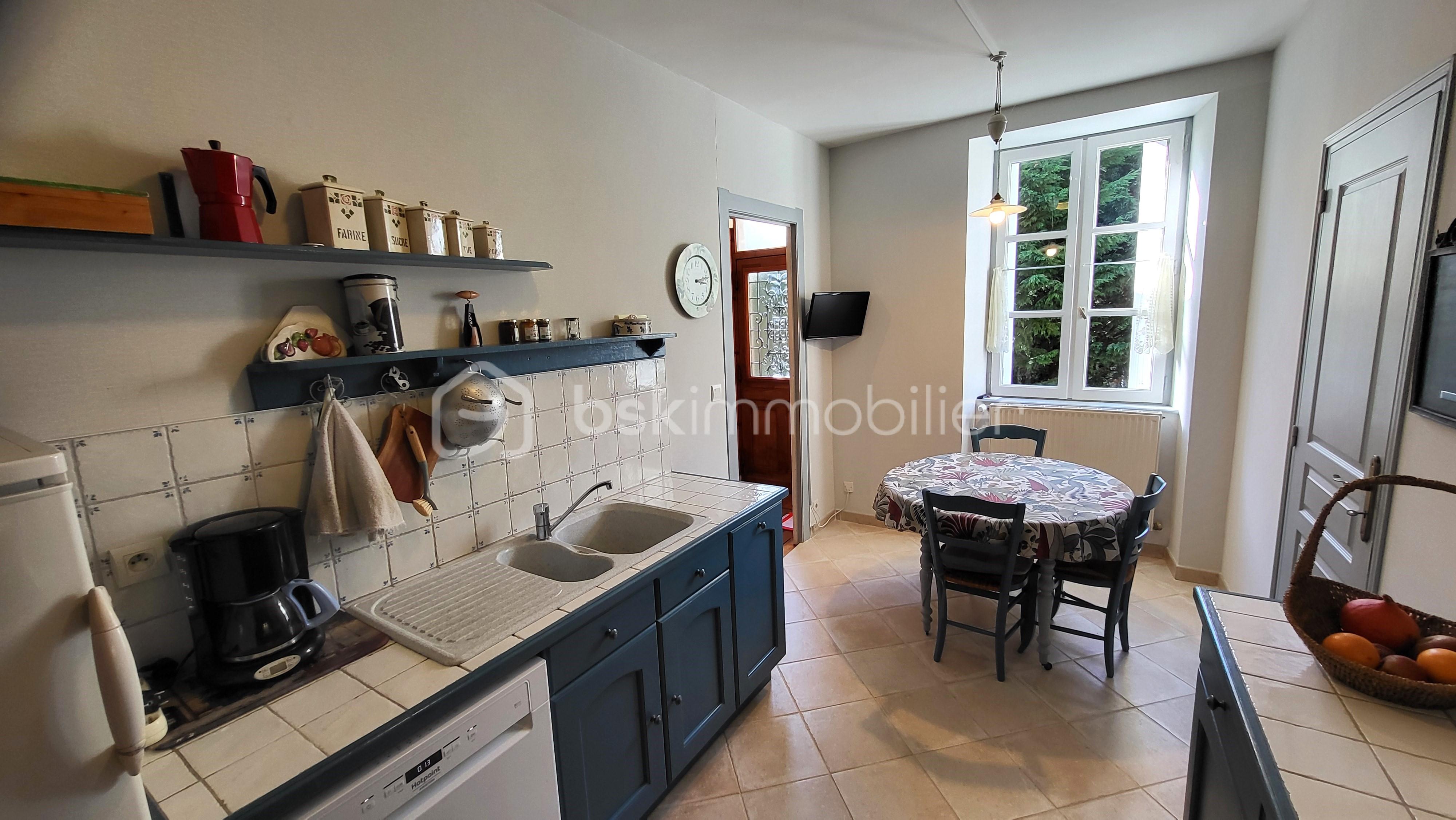 Propriete de 187 m² - RIO cuisine 1 Mme RIO.jpg