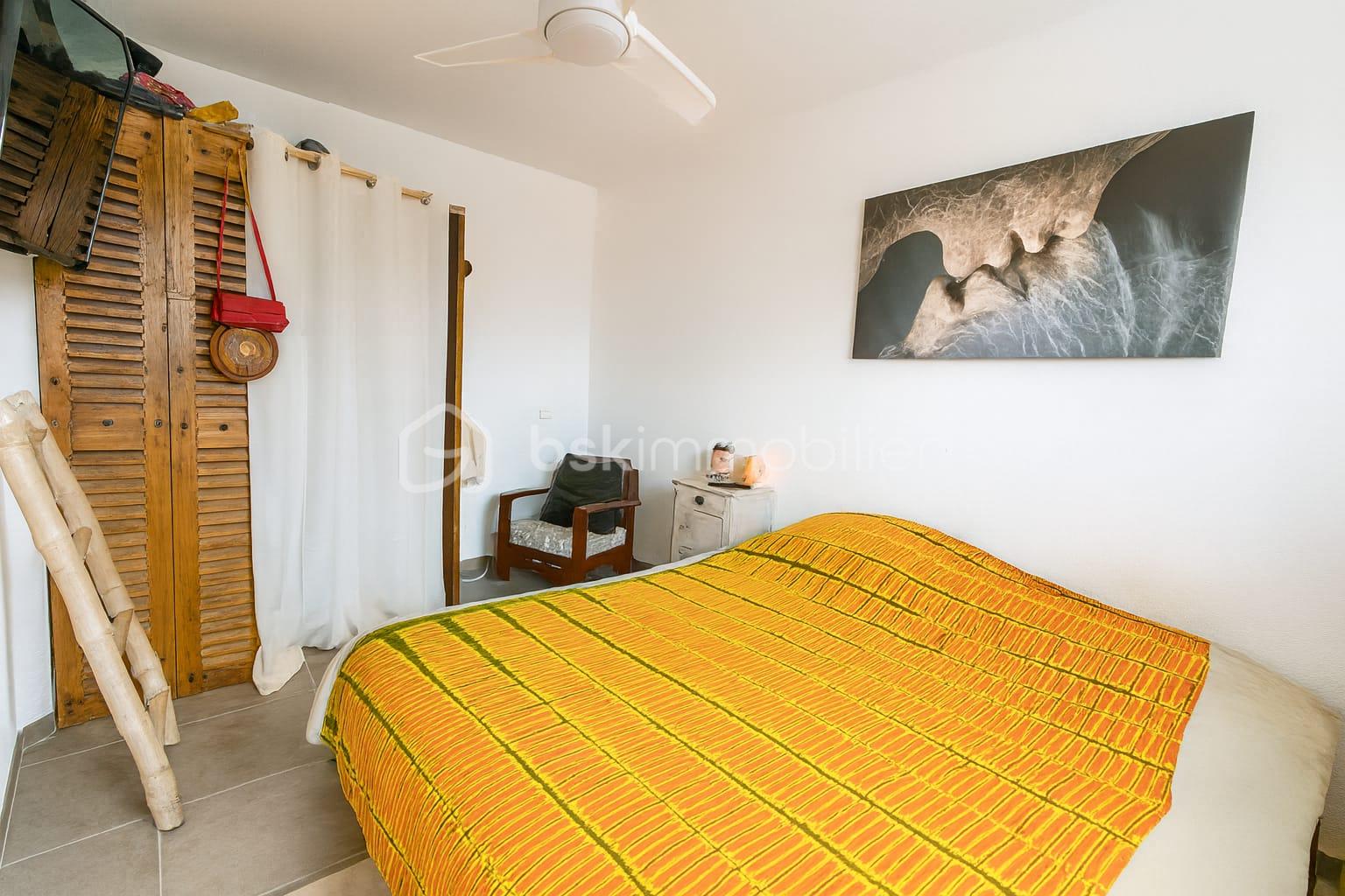 Maison de 102 m² - chambre adulte.jpeg