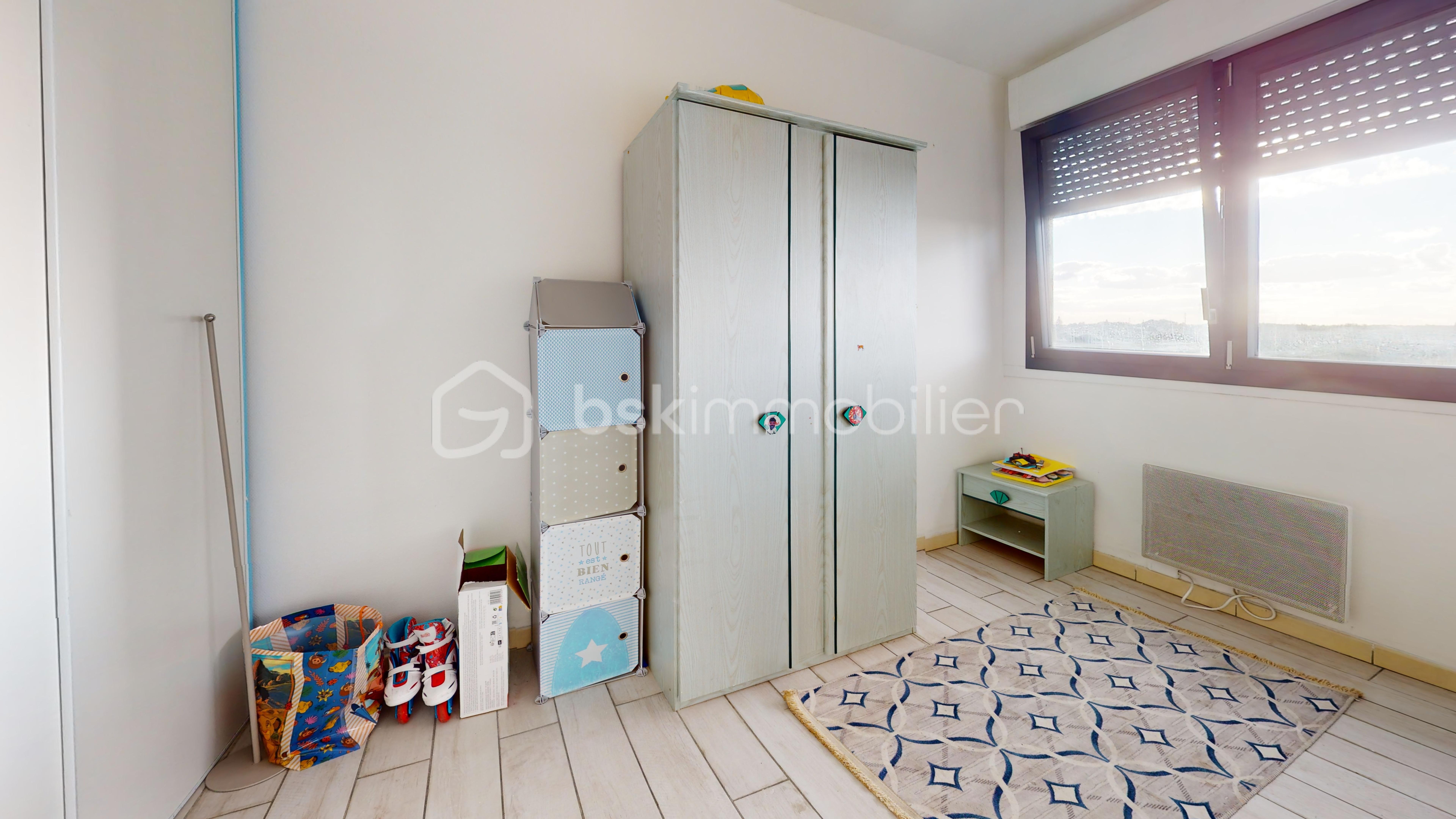 3p-5eme-etage-Bvd-Kennedy-Bedroom.jpg