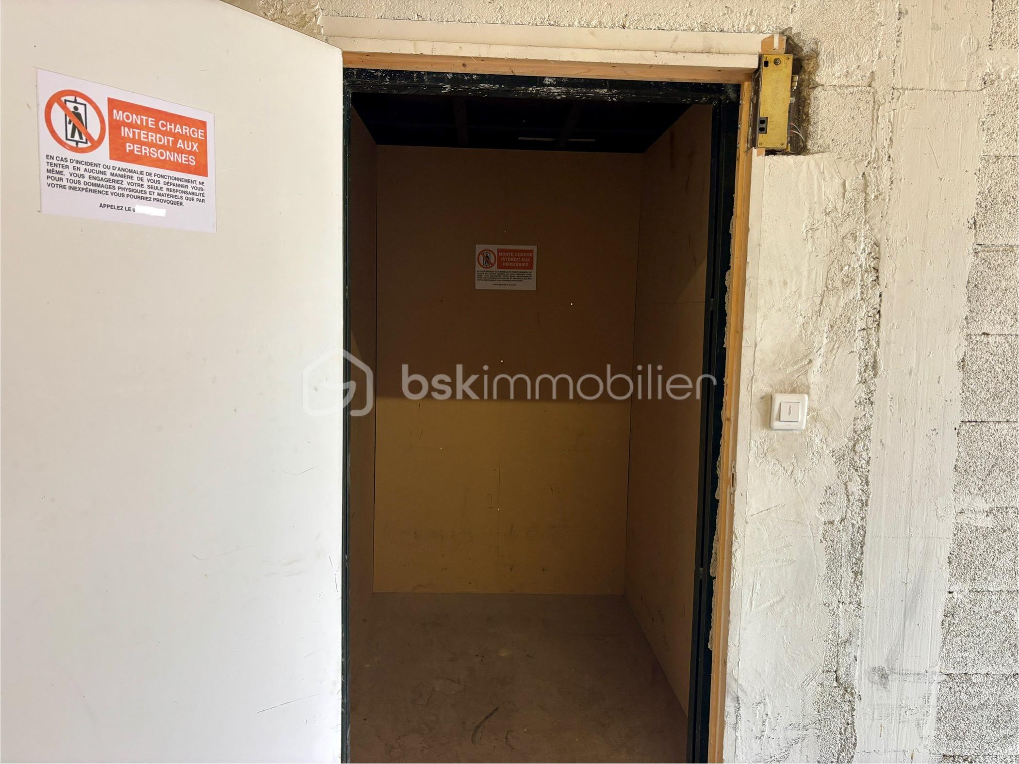 Immeuble de 250 m² - IMG_3745.jpg