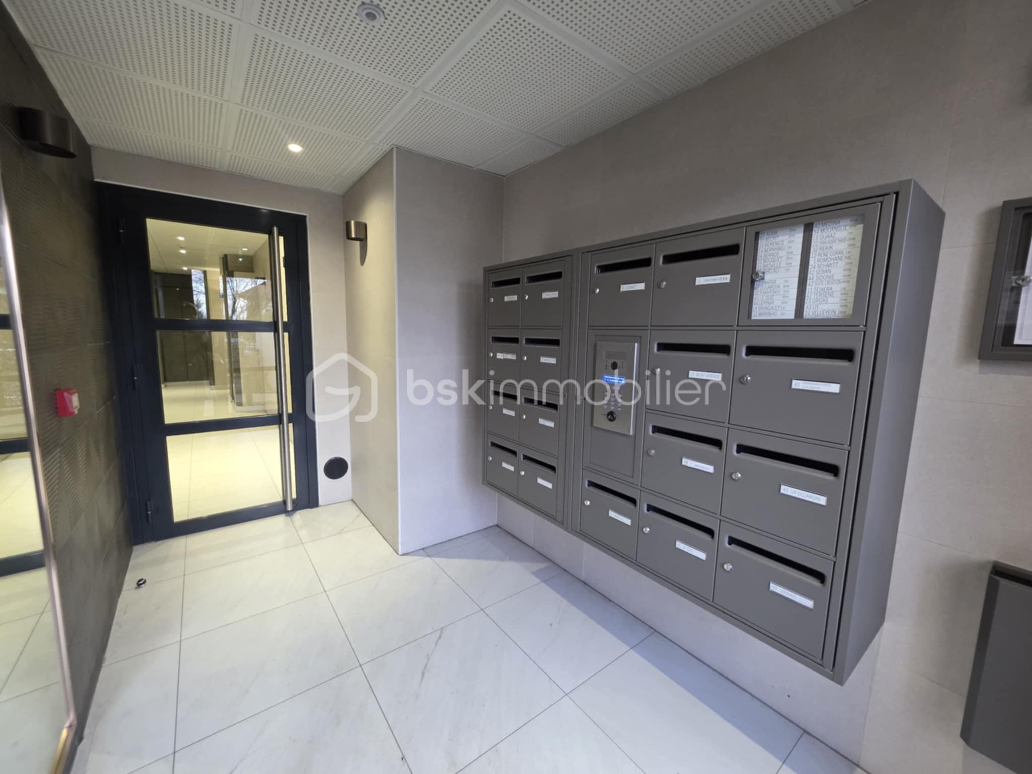 Appartement de 56,75 m² - ae32f026-9ca2-4ffb-98fc-e070260de6b5.jpg