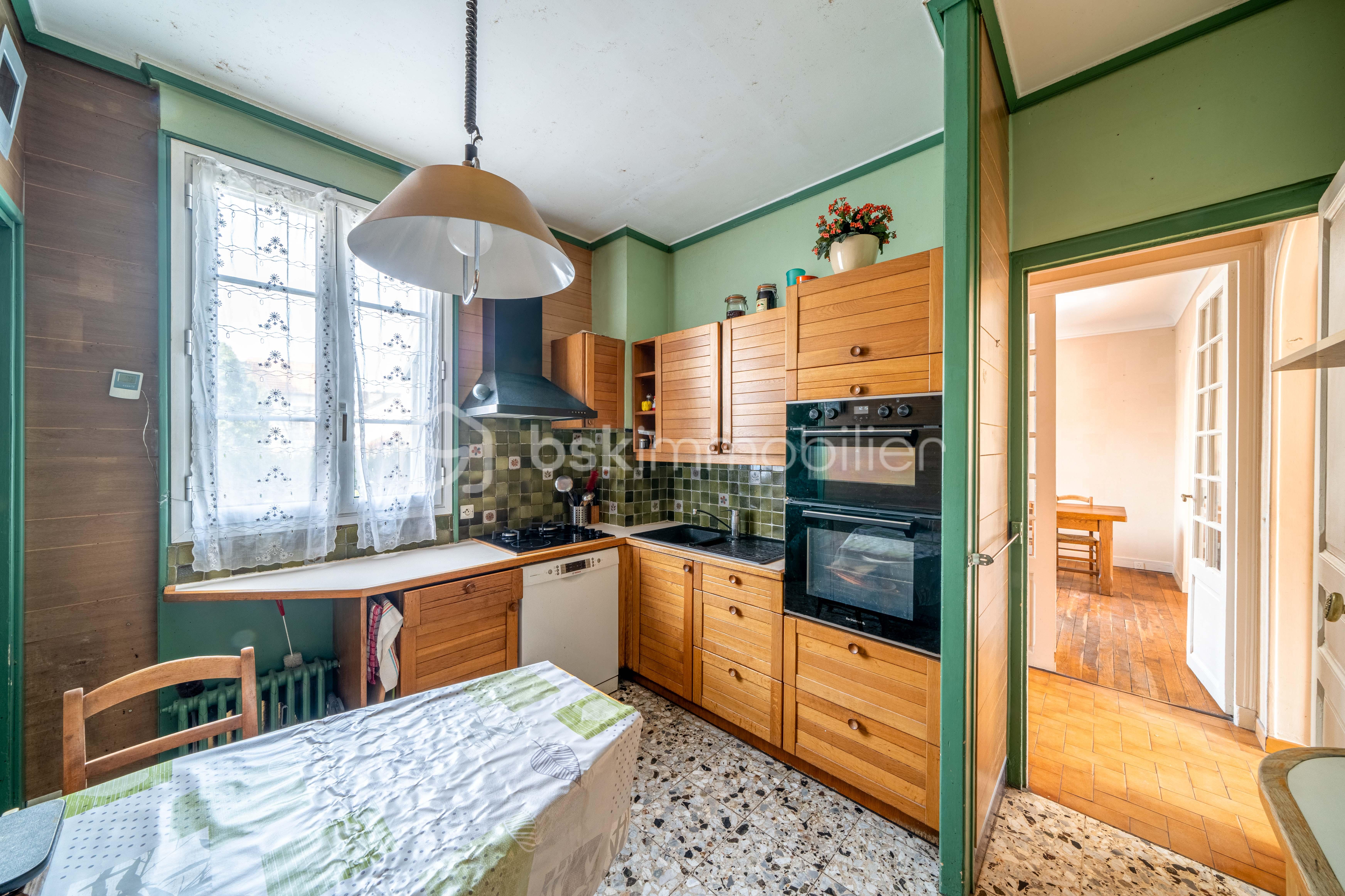 Maison de ville de 132 m² - Cuisine.JPG