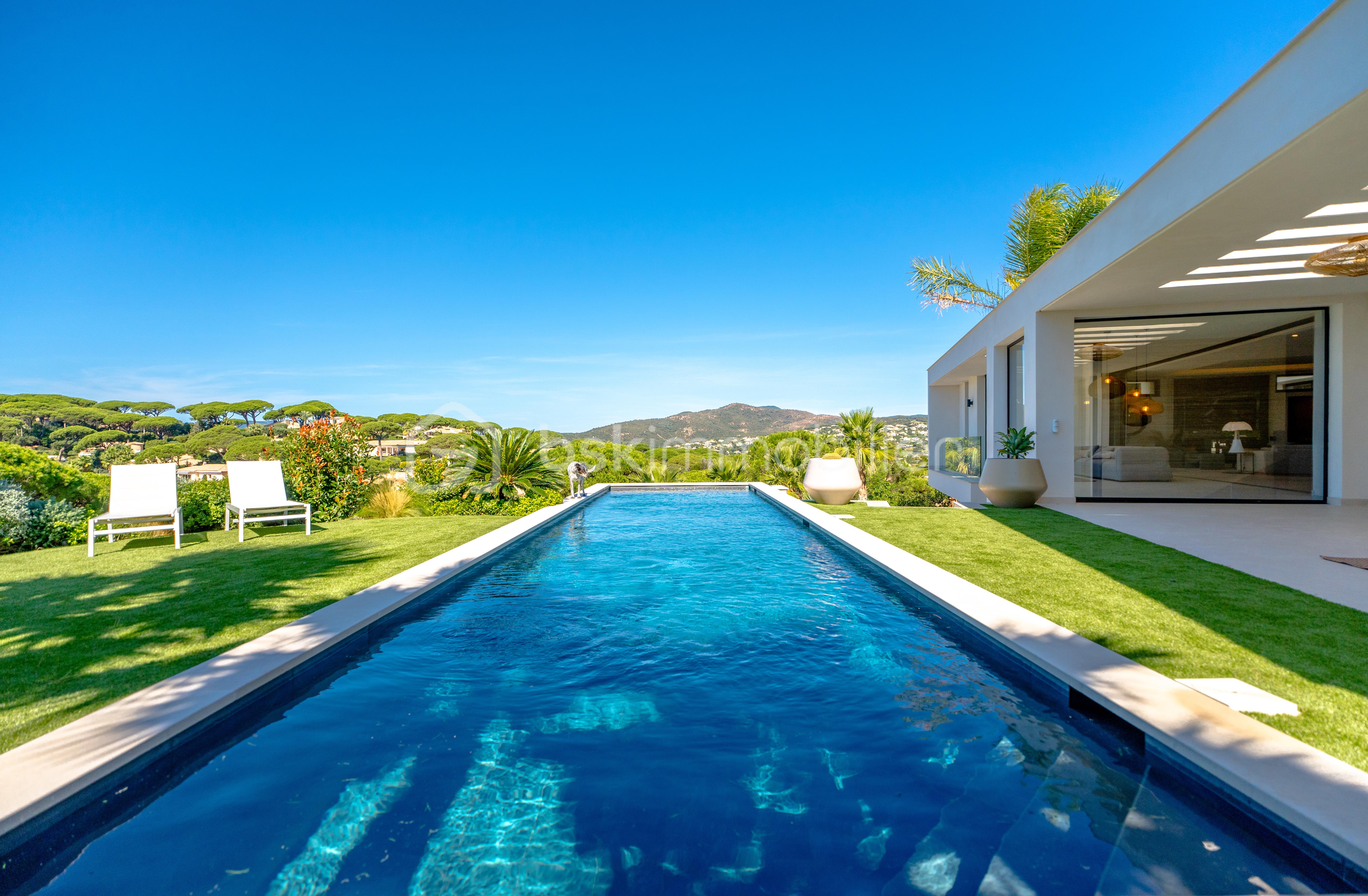 Villa de 385 m² - C.jpg